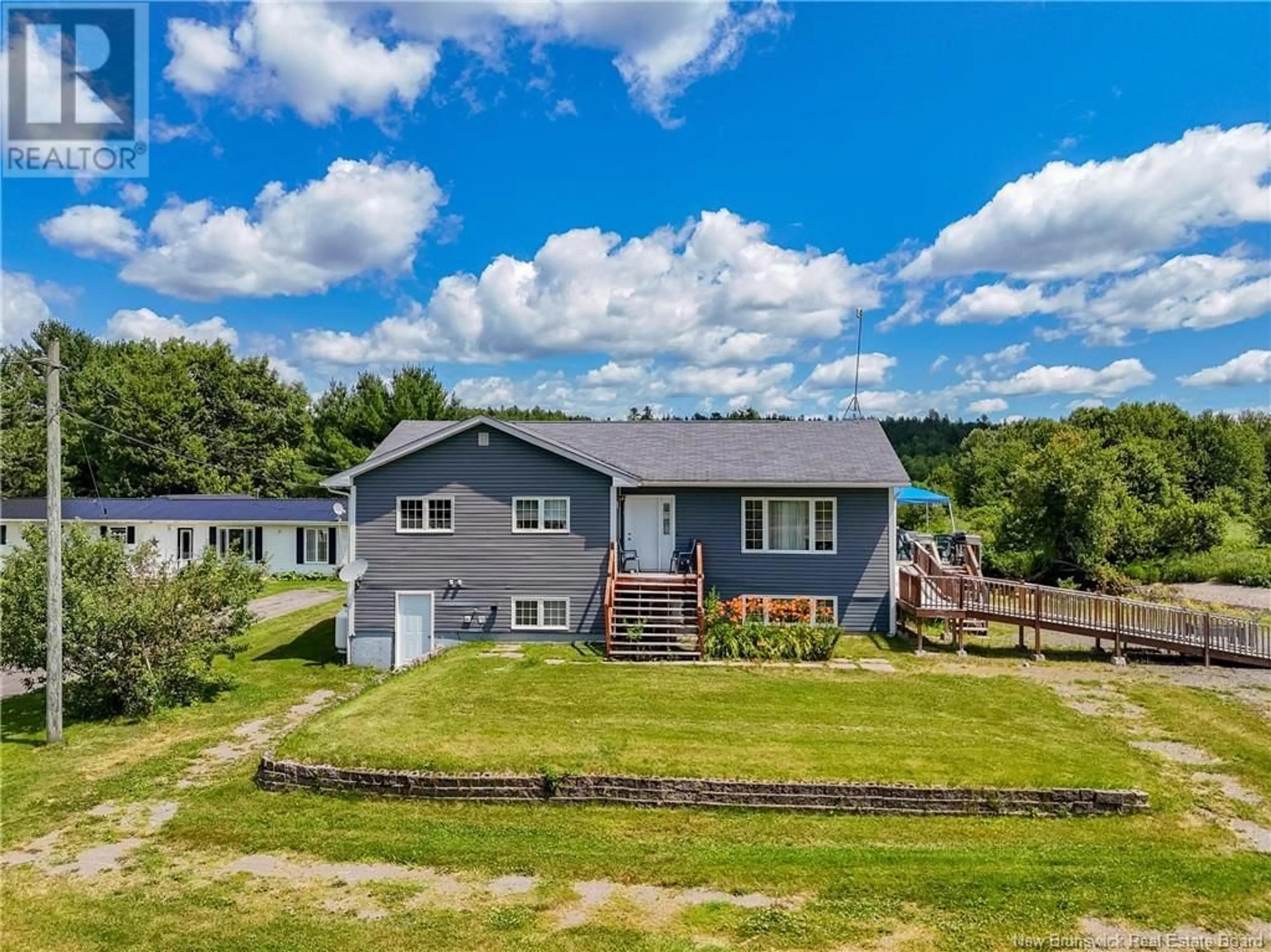 A pic from outside/outdoor area/front of a property/back of a property/a pic from drone, water/lake/river/ocean view for 1126 ROUTE 148, Nashwaak Village New Brunswick E6C1N2