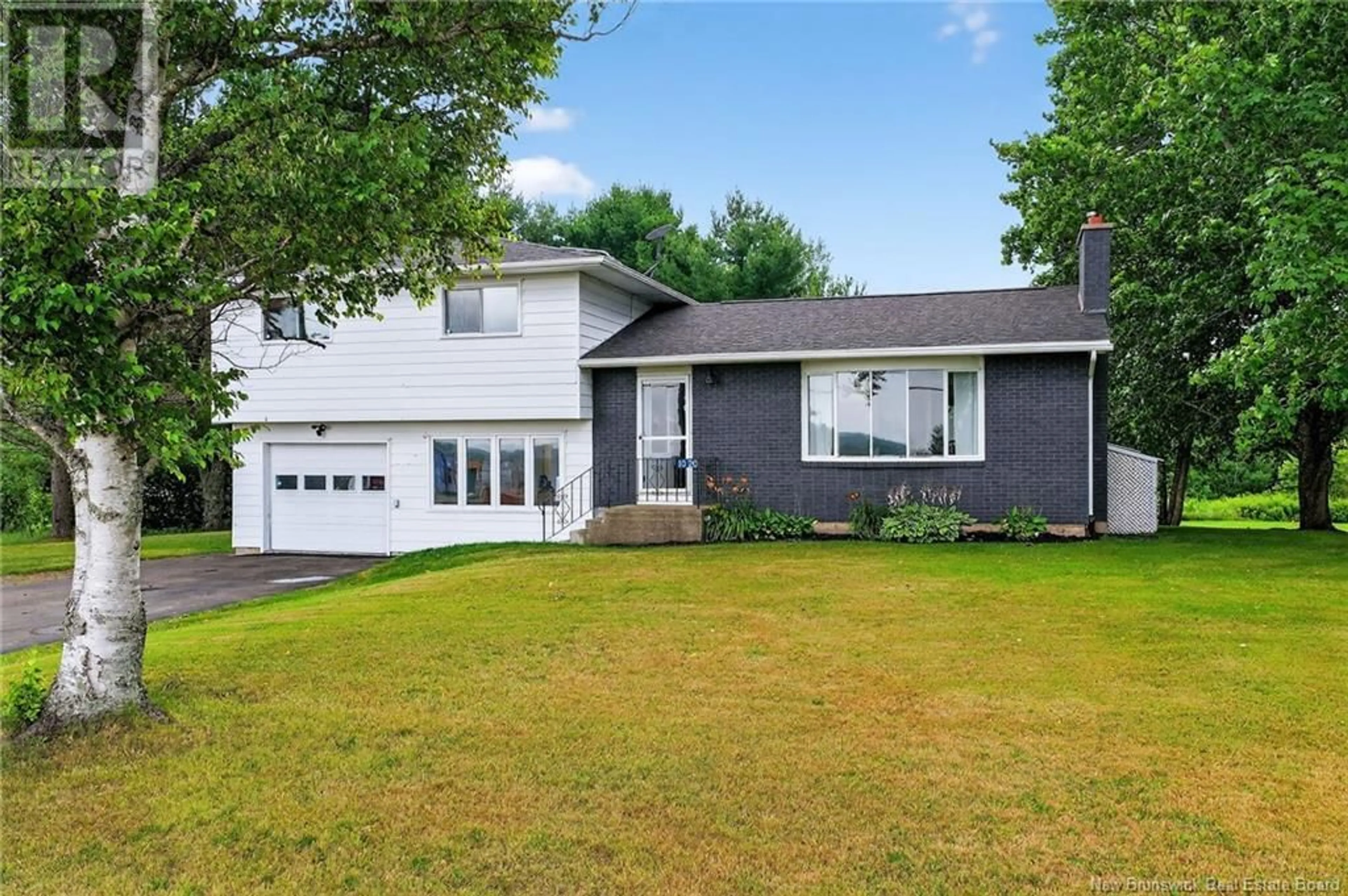 Home with vinyl exterior material, street for 1020 ROUTE 465, Clairville New Brunswick E4T2L6