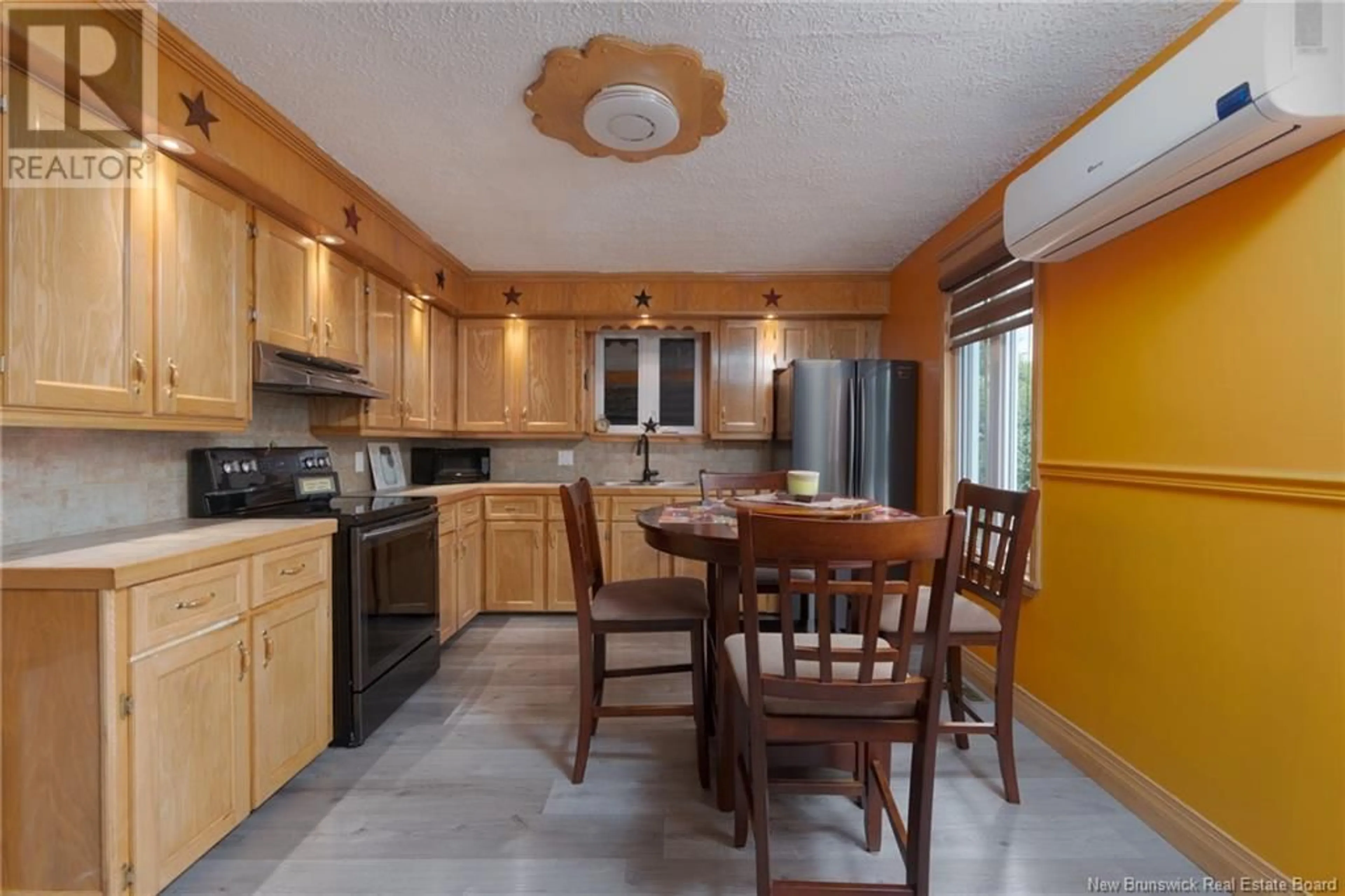 Standard kitchen, unknown for 3 THERIAULT STREET, Rivière-Verte New Brunswick E7C2W6