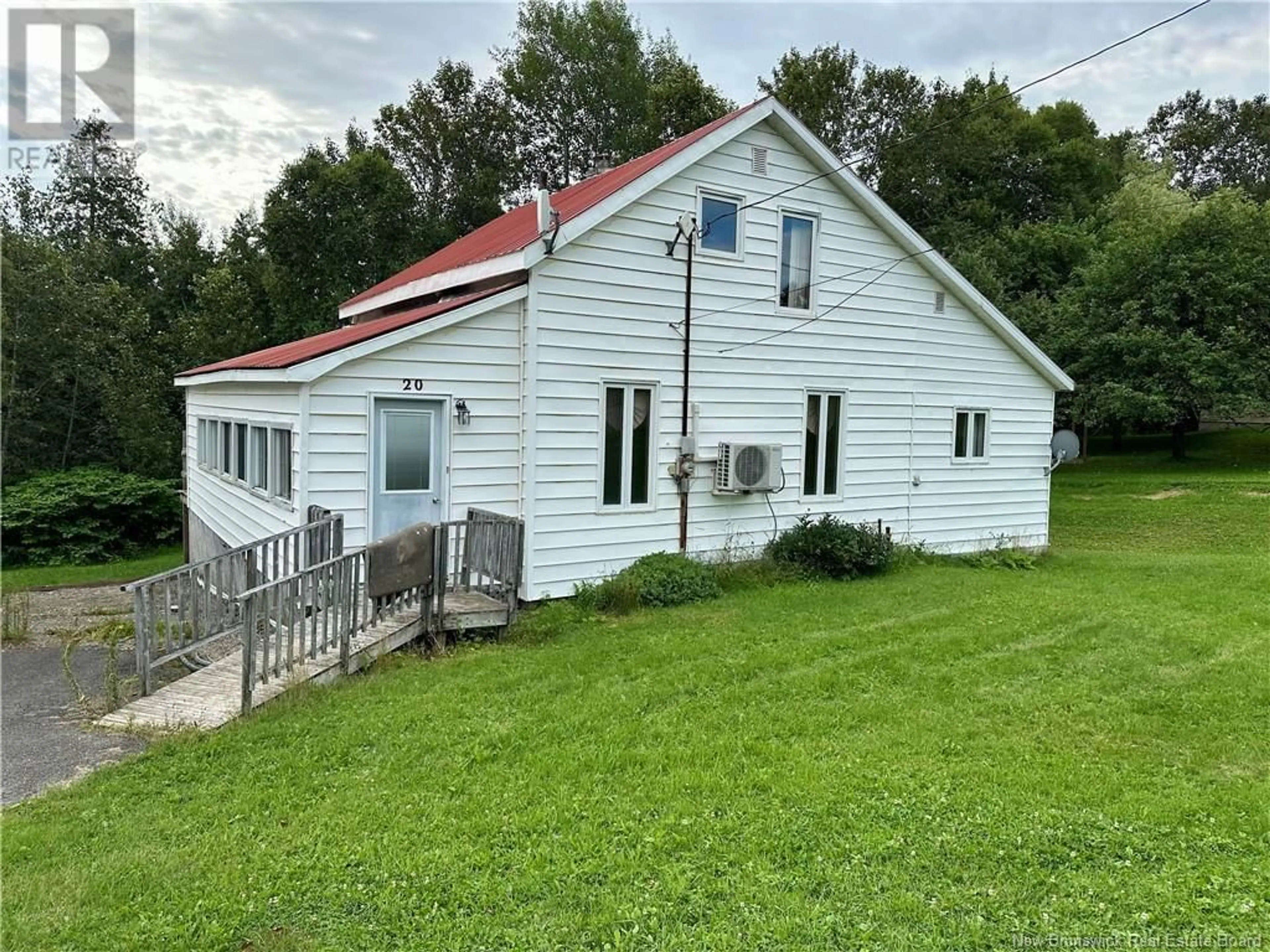 A pic from outside/outdoor area/front of a property/back of a property/a pic from drone, building for 20 ROULSTON AVENUE, Plaster Rock New Brunswick E7G2R2