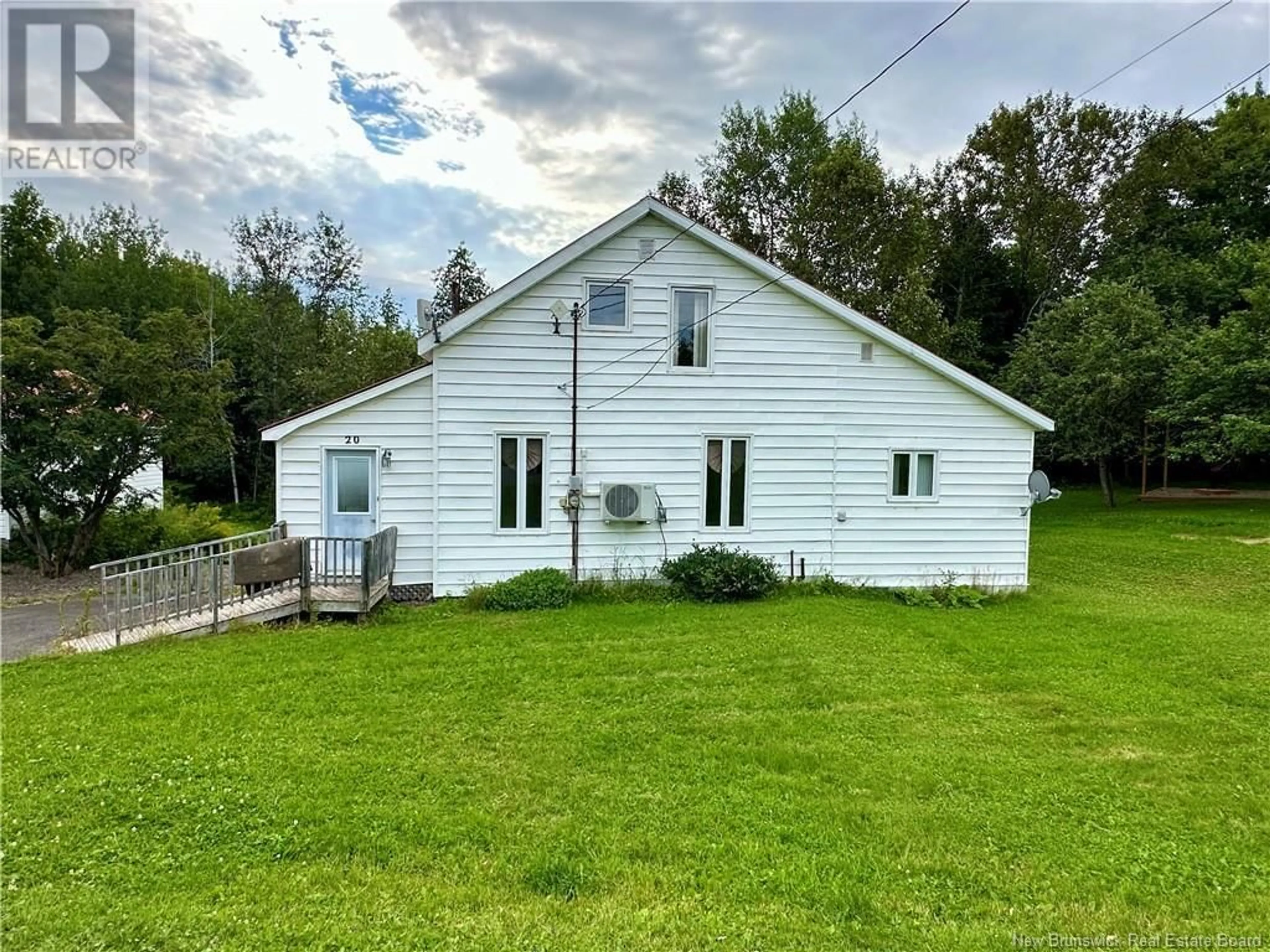 A pic from outside/outdoor area/front of a property/back of a property/a pic from drone, building for 20 ROULSTON AVENUE, Plaster Rock New Brunswick E7G2R2