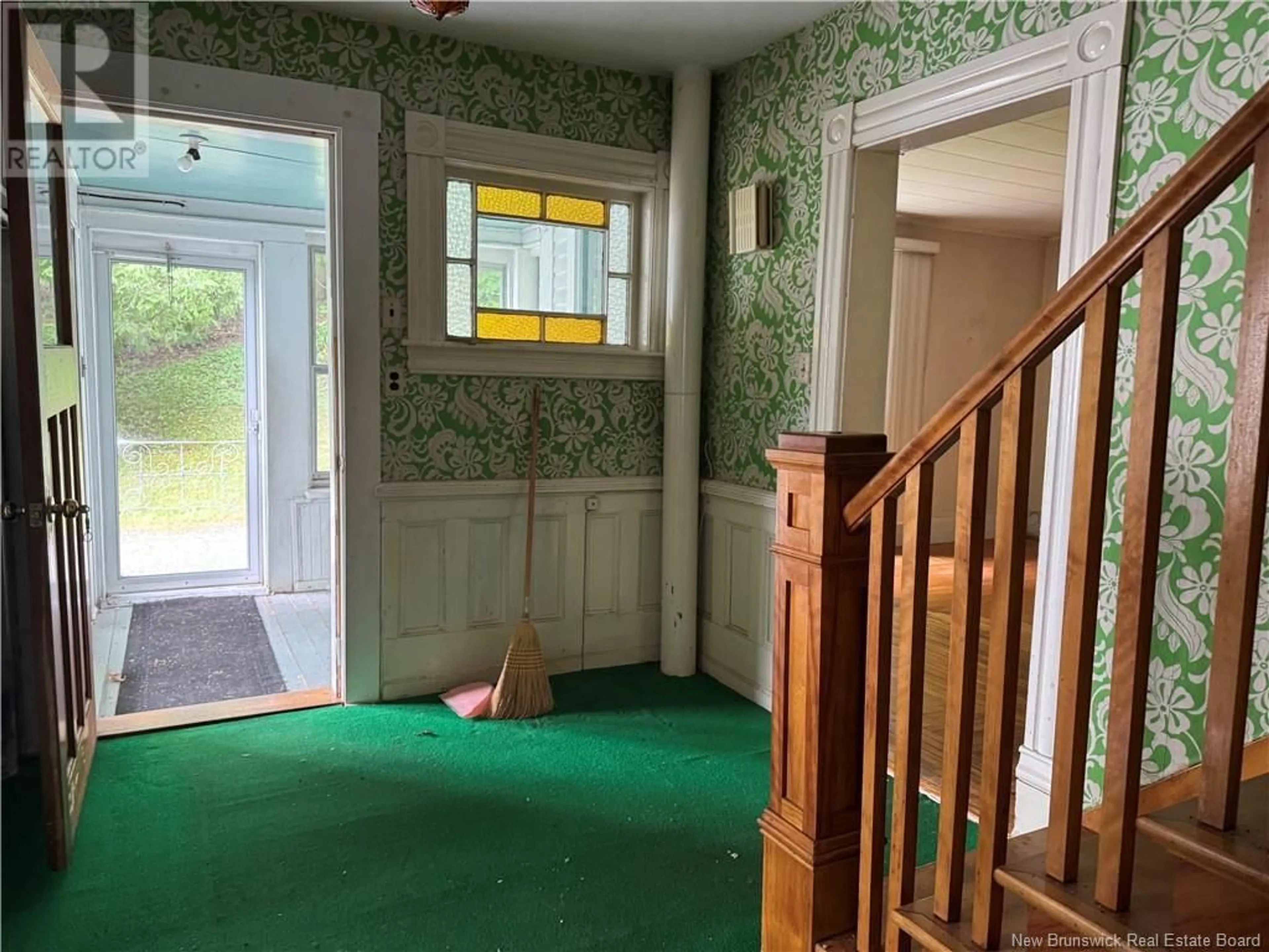 Indoor foyer for 126 PARK STREET, Woodstock New Brunswick E7M2K4