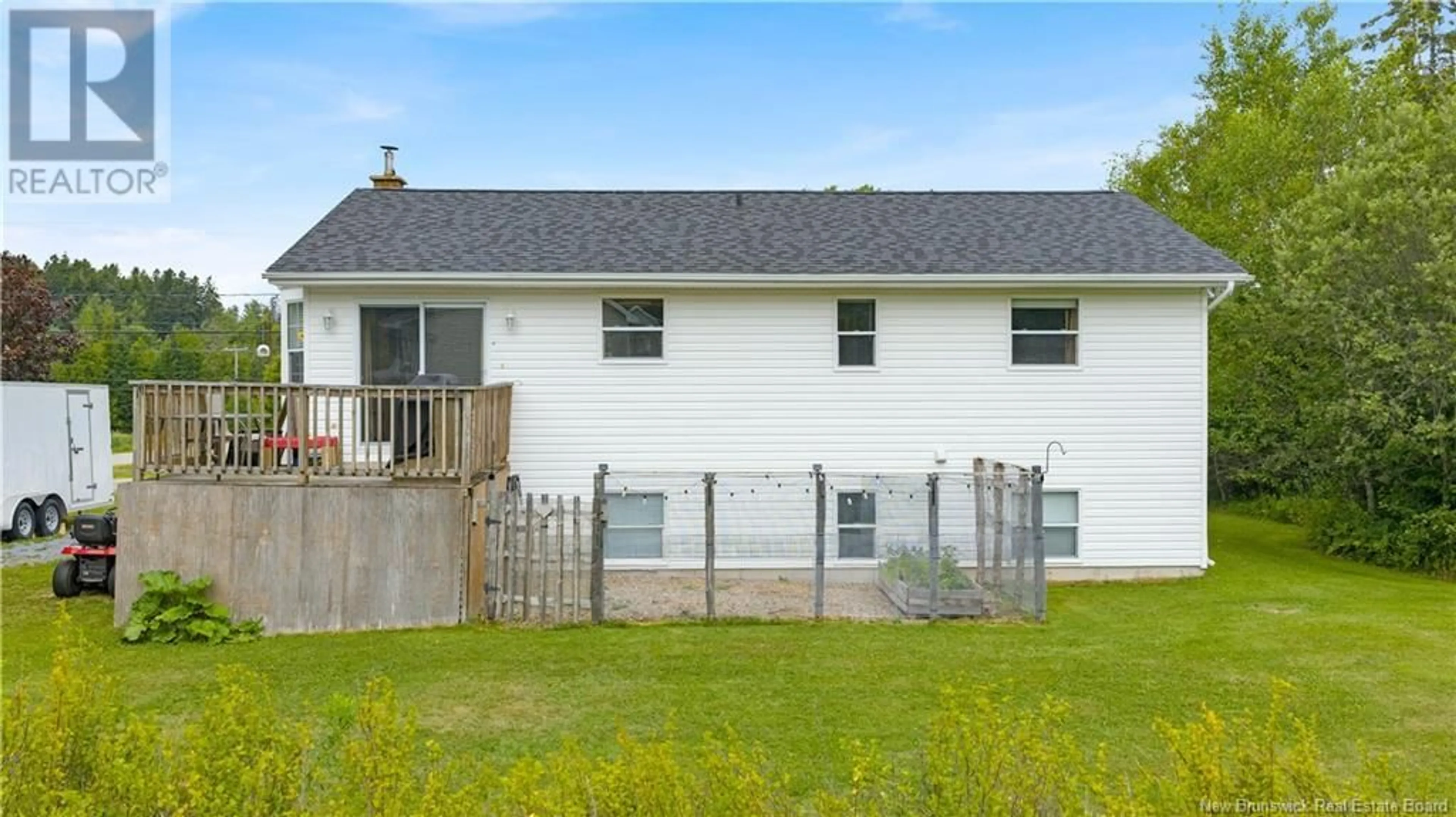 Unknown for 9 DAWSON STREET, Quispamsis New Brunswick E2E5Y9