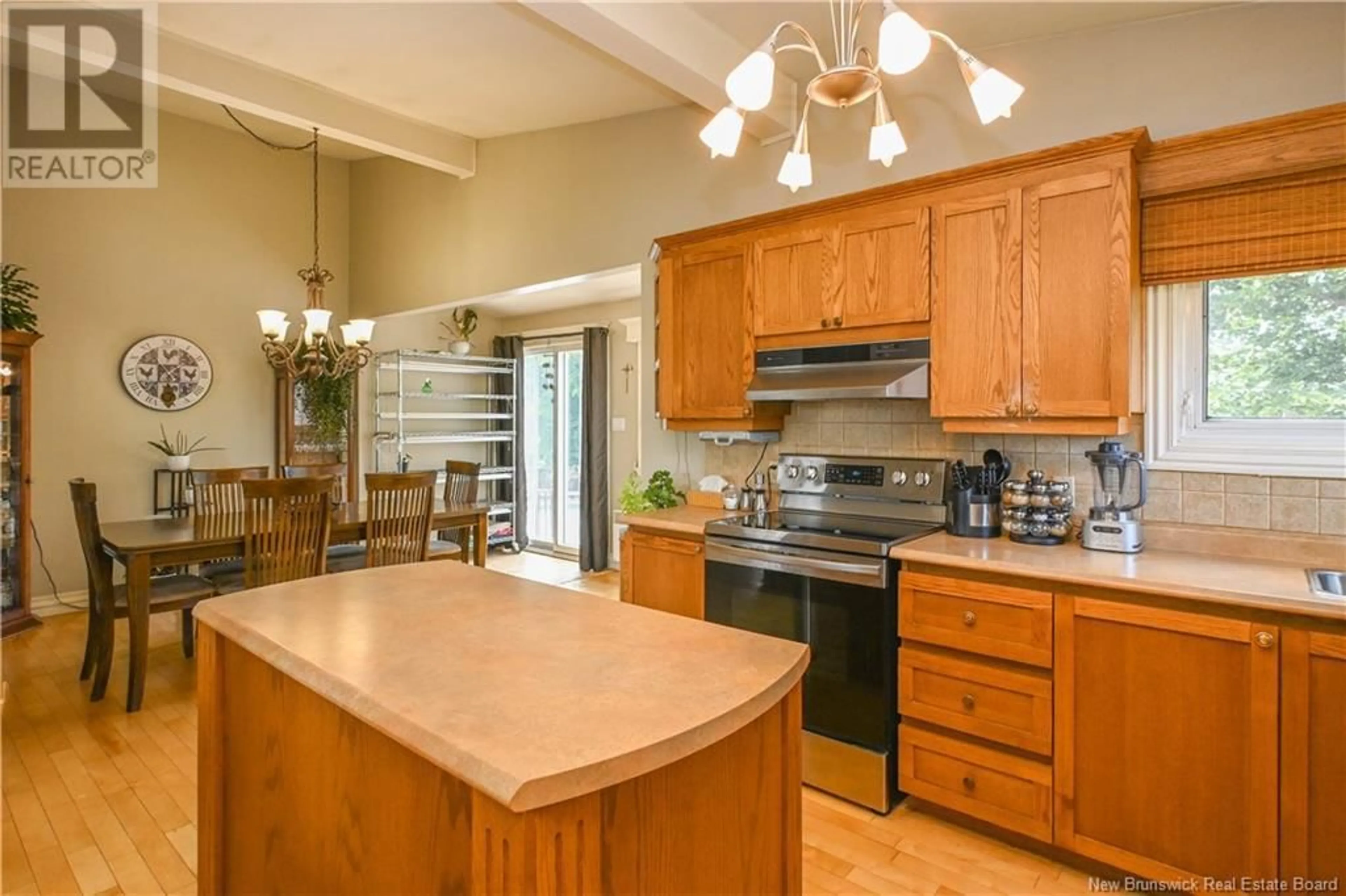 Open concept kitchen, unknown for 1726 335 ROUTE, Saint-Simon New Brunswick E8P2B5