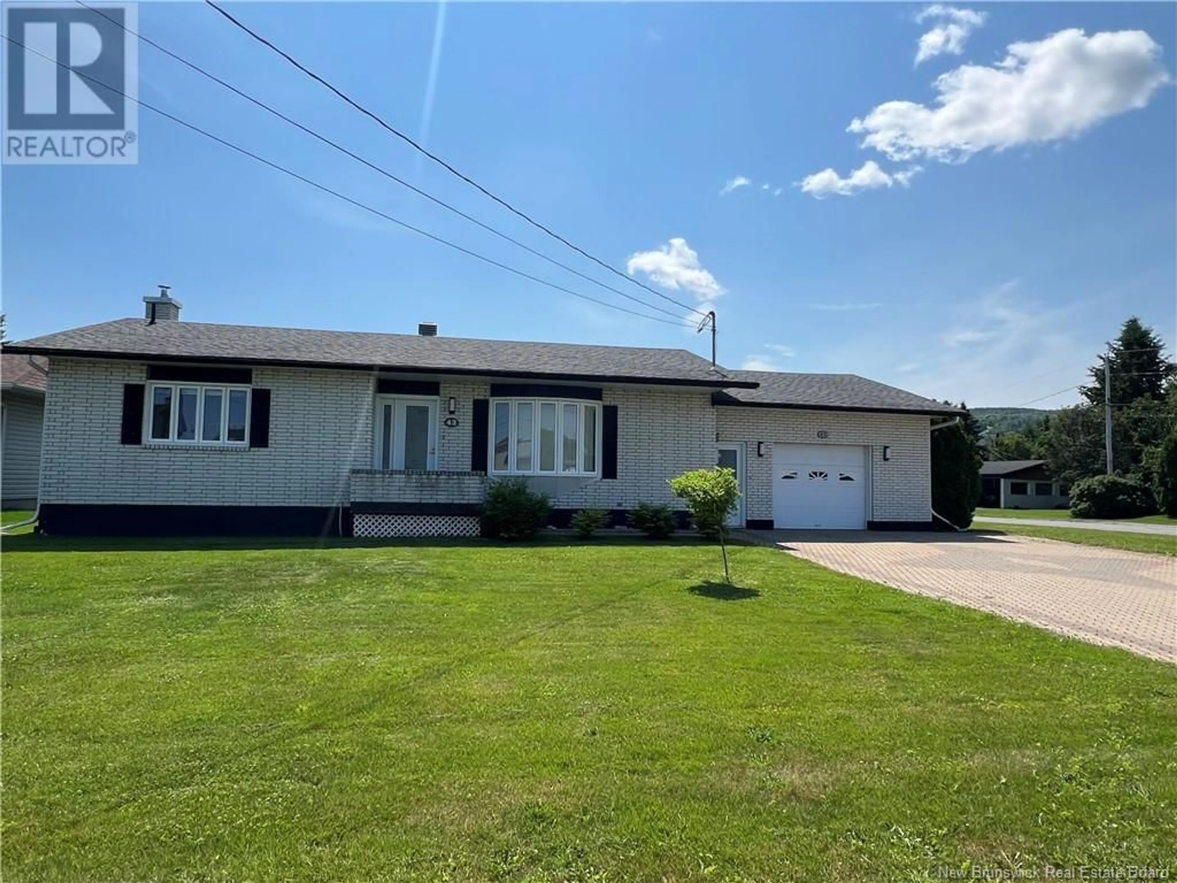 A pic from outside/outdoor area/front of a property/back of a property/a pic from drone, street for 43 OUELLETTE STREET, Saint-Jacques New Brunswick E7B1N1