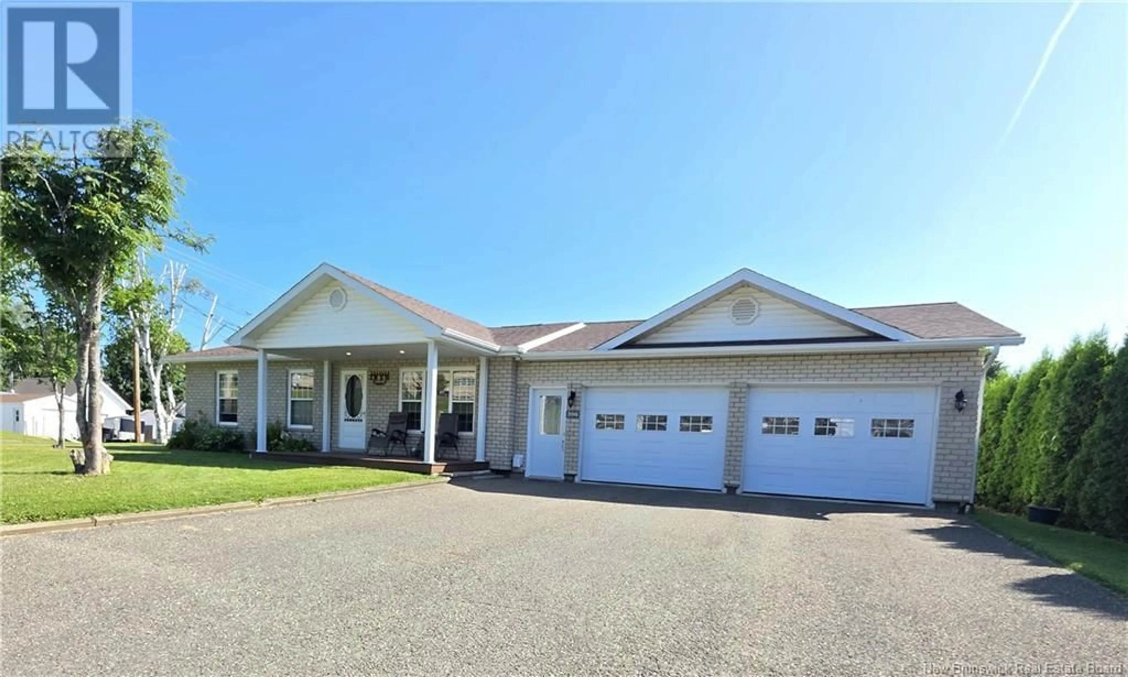 Indoor garage for 396 HIGH STREET, Grand Falls New Brunswick E3Z1B3