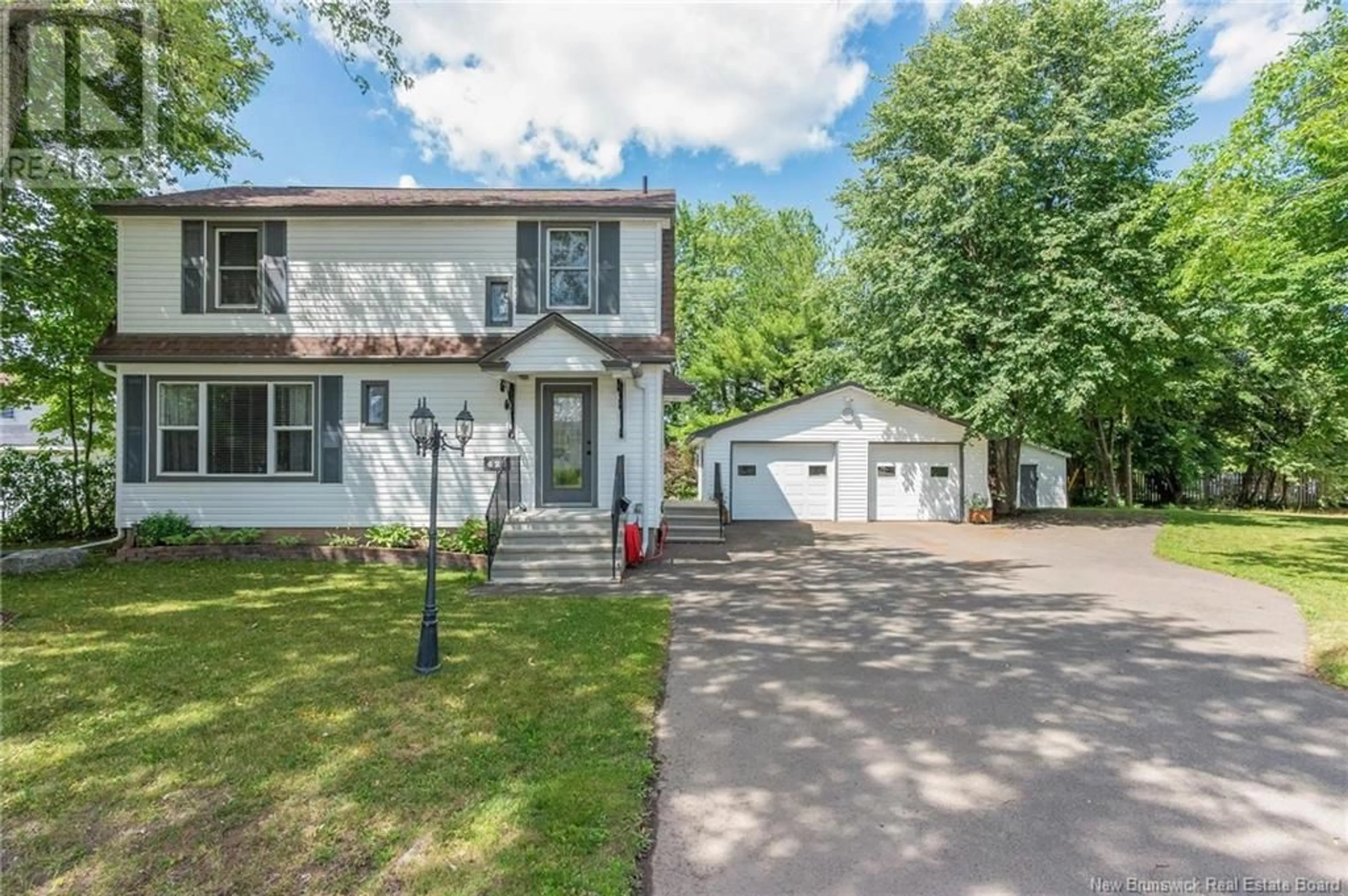 A pic from outside/outdoor area/front of a property/back of a property/a pic from drone, street for 625 PHILIP ROAD, Riverview New Brunswick E1B2M2