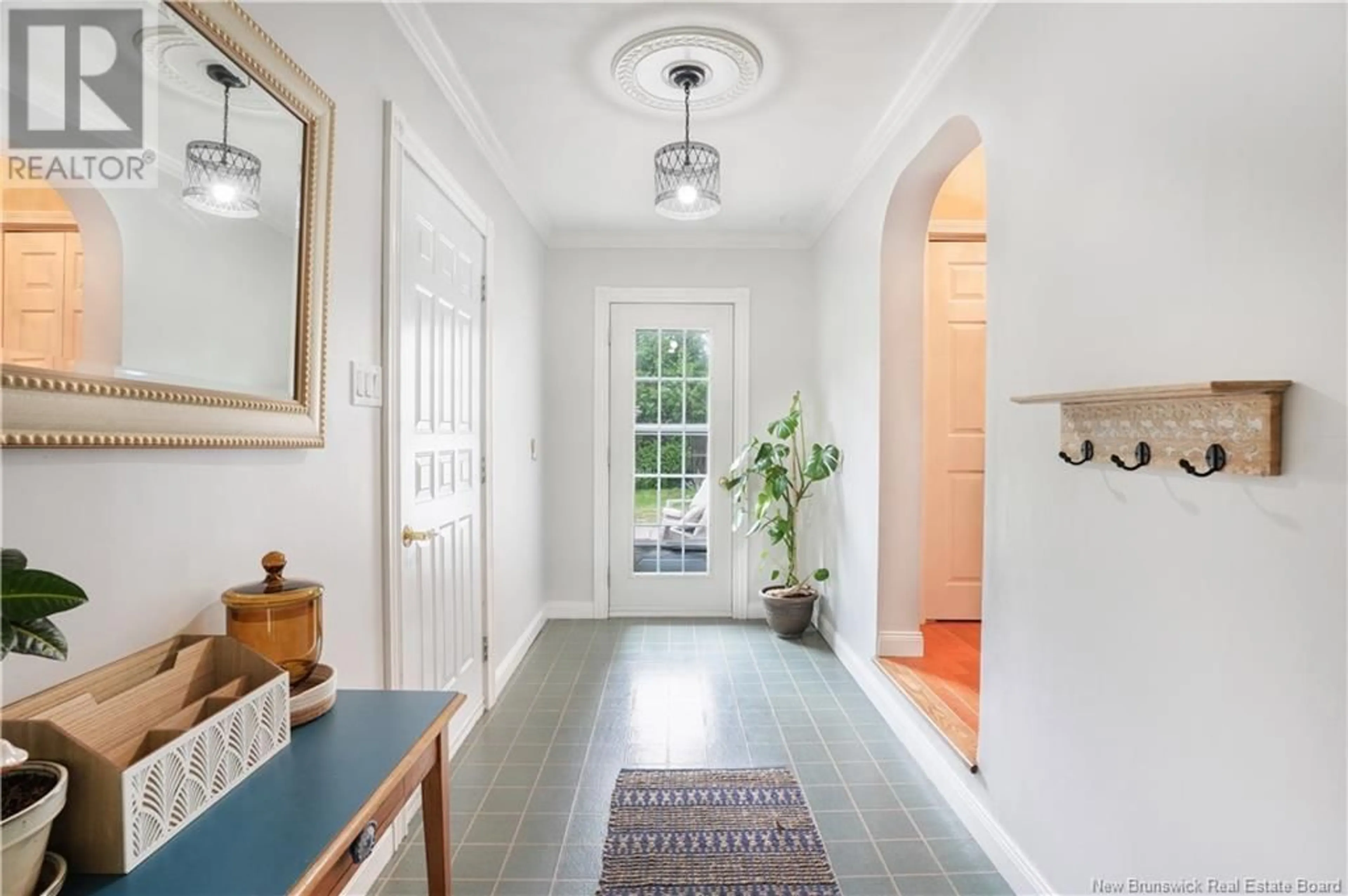 Indoor entryway for 182 SPRINGWATER LANE, New Maryland New Brunswick E3C1J1
