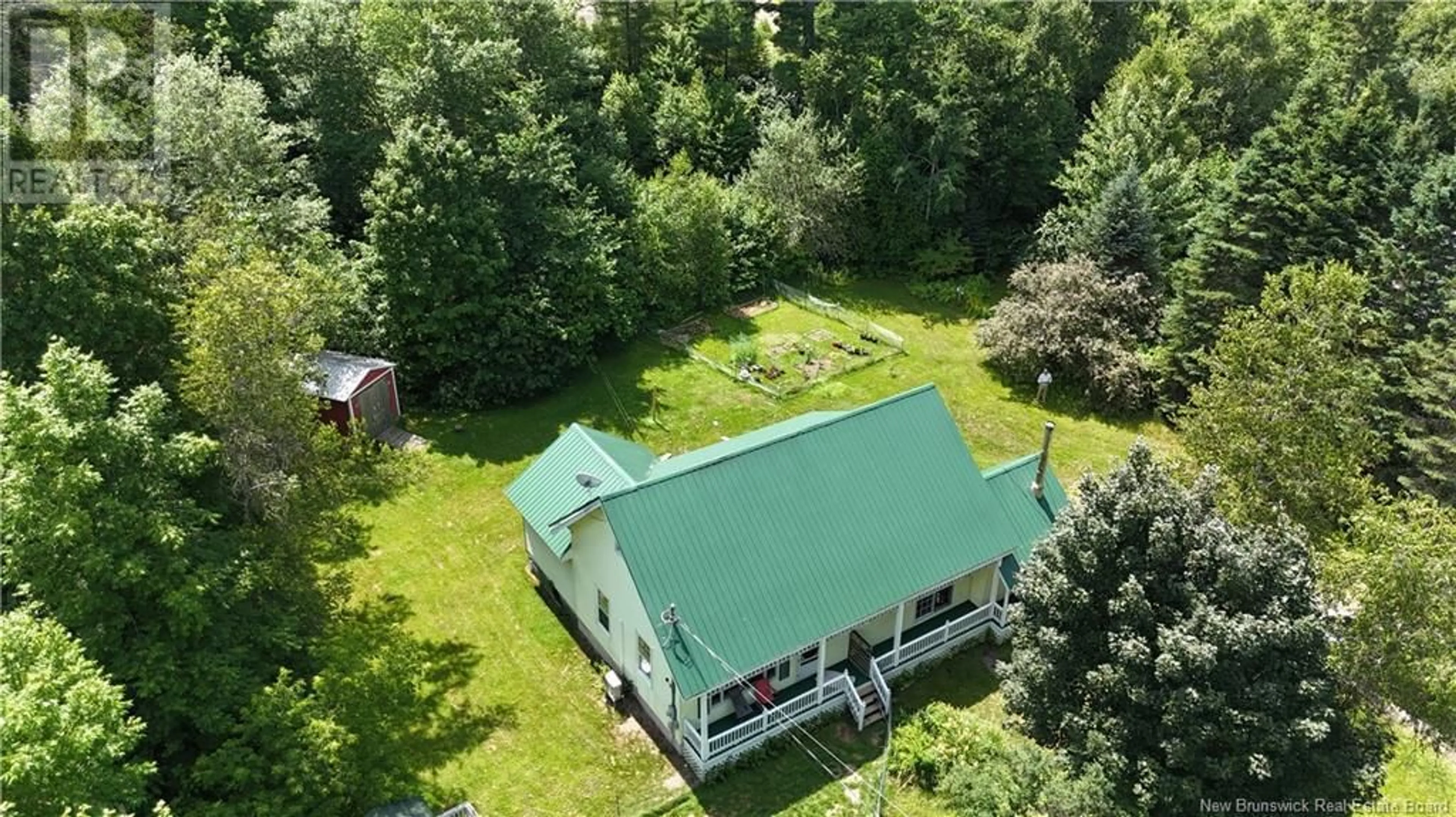 A pic from outside/outdoor area/front of a property/back of a property/a pic from drone, building for 1417 ROUTE 104, Zealand New Brunswick E6L2H1