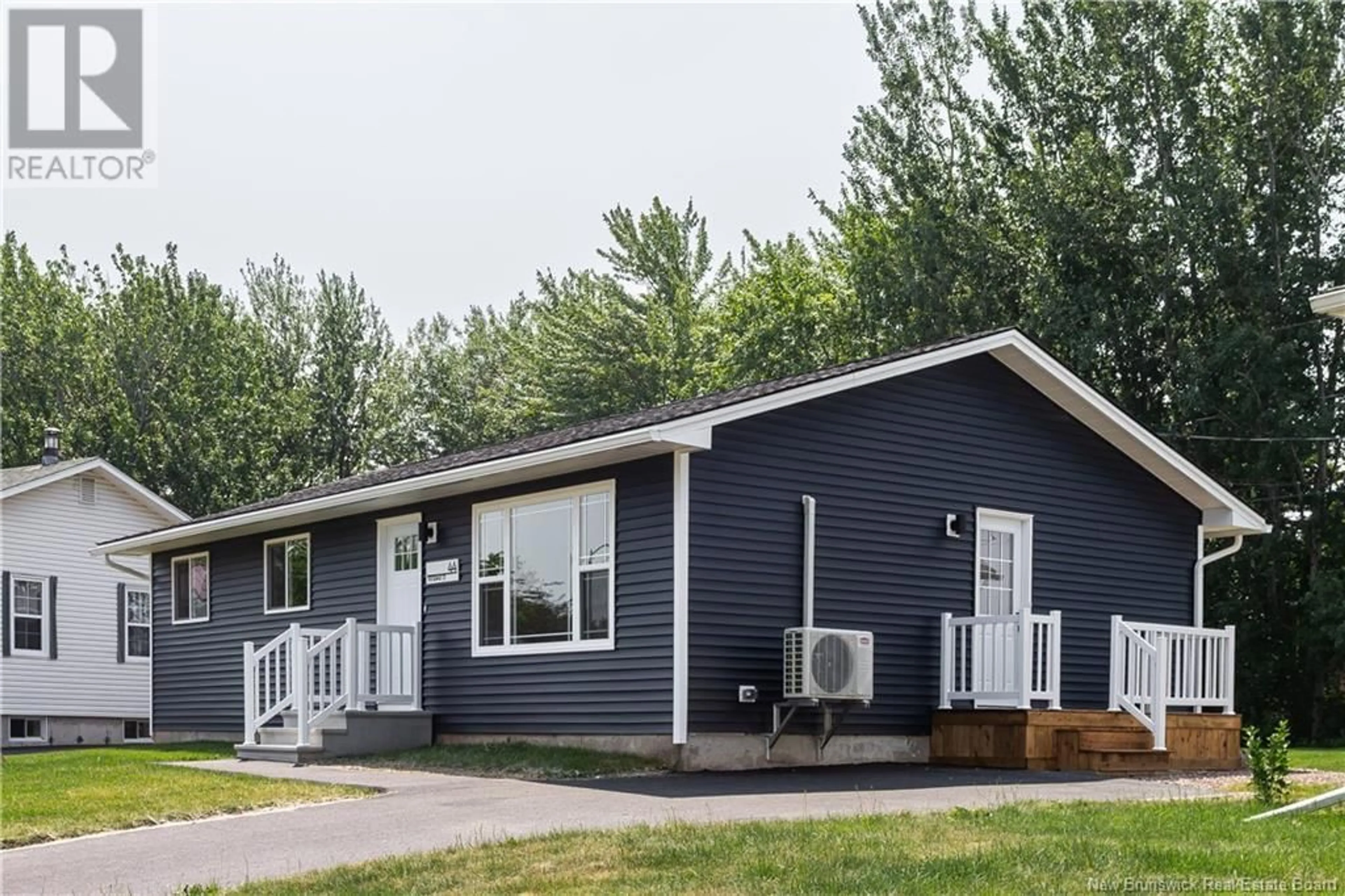 Home with vinyl exterior material, street for 44 TEESDALE, Moncton New Brunswick E1A5K5