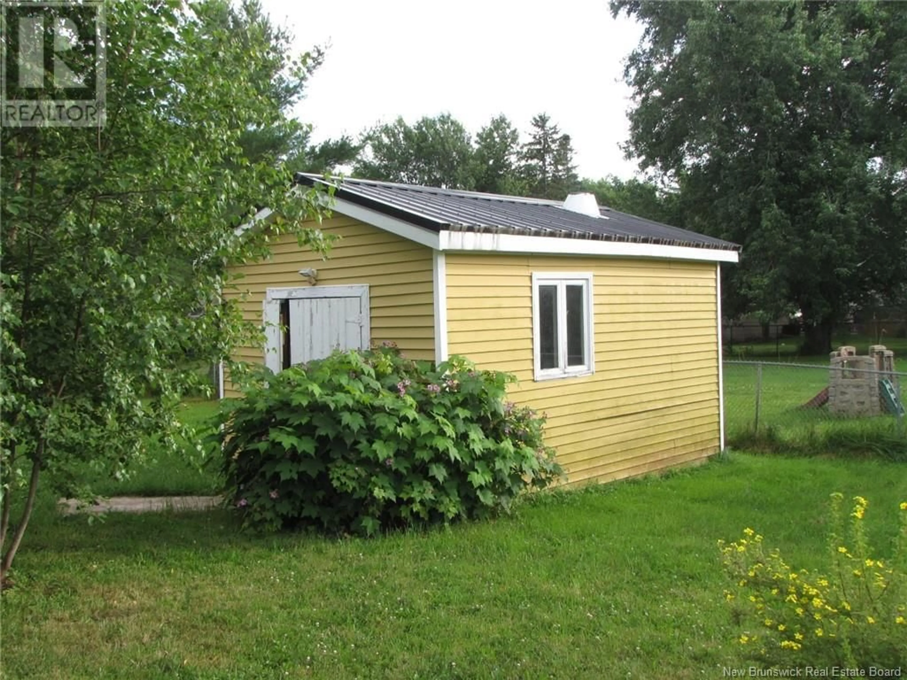 Shed for 78 PETER STREET, Salisbury New Brunswick E4J2N9