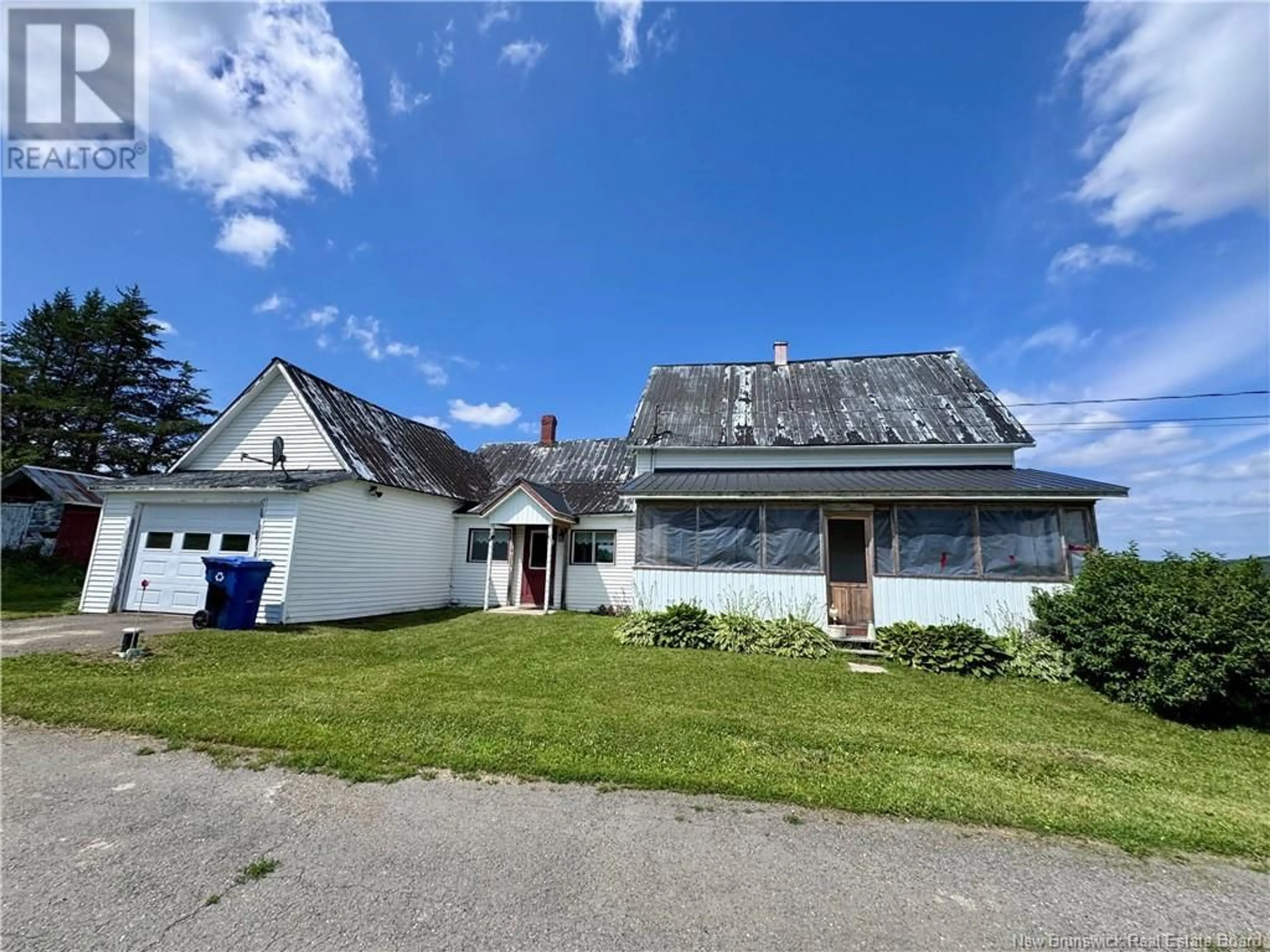 A pic from outside/outdoor area/front of a property/back of a property/a pic from drone, street for 1441 580 ROUTE, Glassville New Brunswick E7L1B4