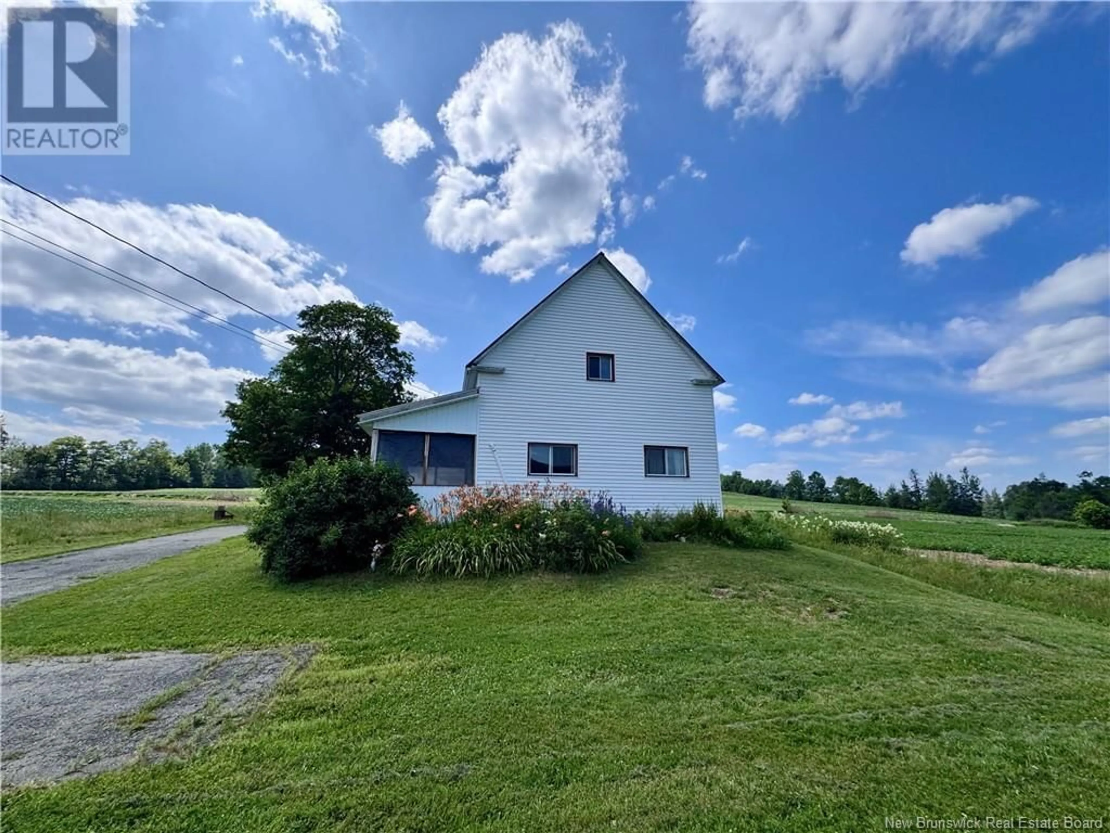 A pic from outside/outdoor area/front of a property/back of a property/a pic from drone, unknown for 1441 580 ROUTE, Glassville New Brunswick E7L1B4