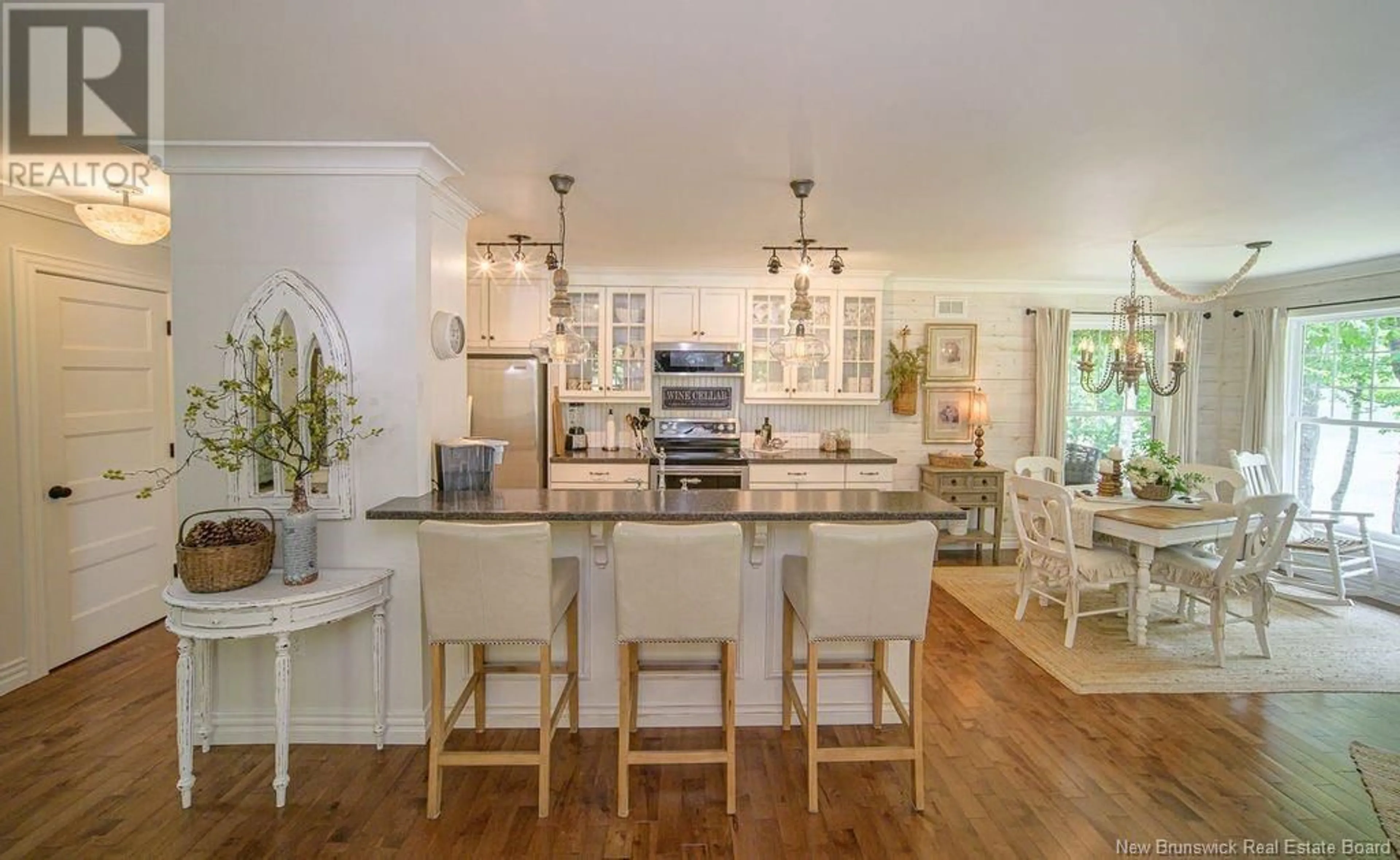 Open concept kitchen, ceramic/tile floor for 601 NB-105, Southampton New Brunswick E6G1K3