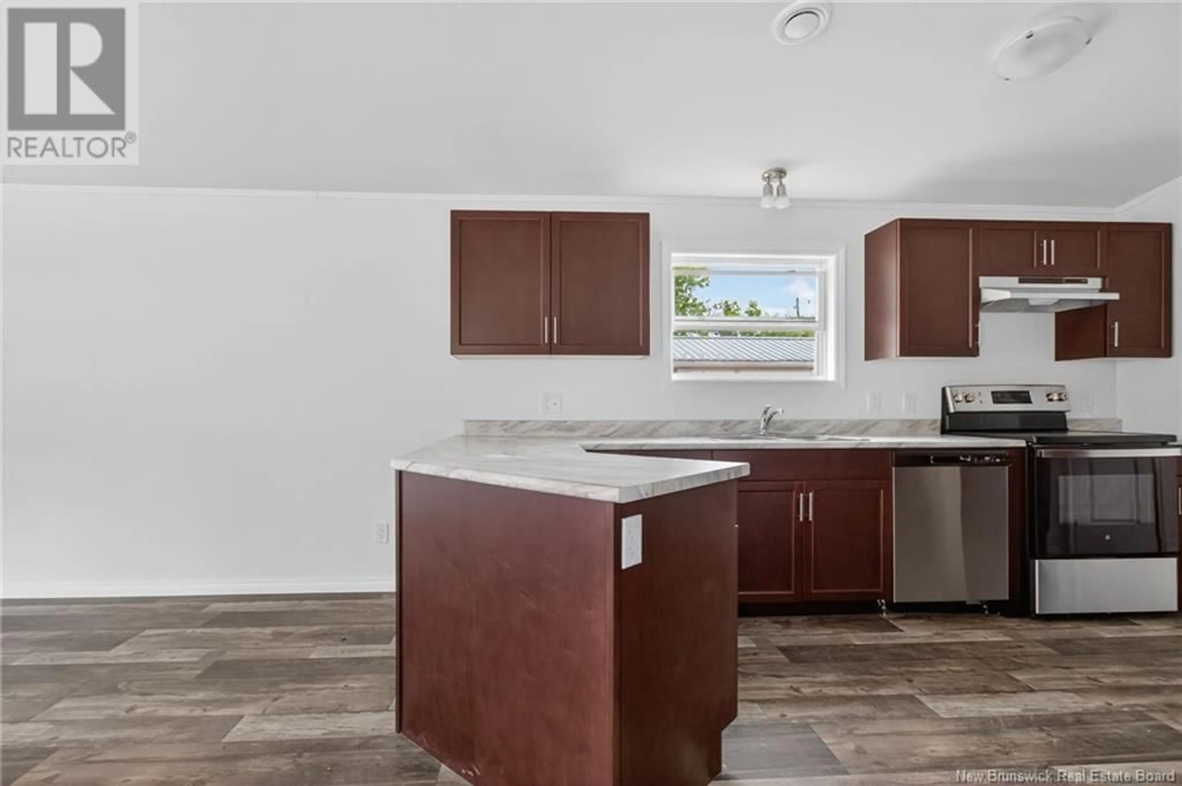 Standard kitchen, unknown for 19 BENTLEY AVENUE, Moncton New Brunswick E1E4L1
