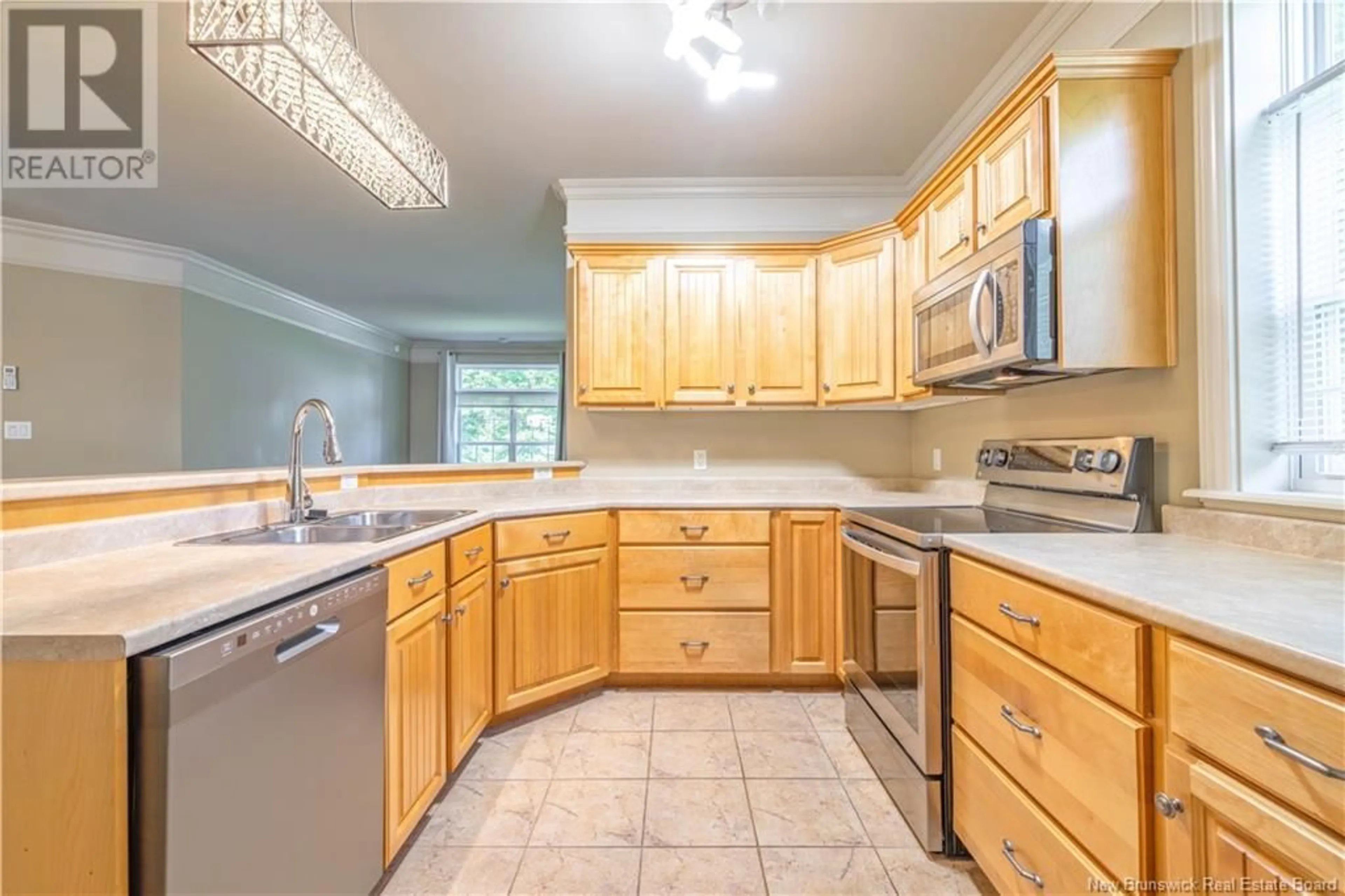 Standard kitchen, ceramic/tile floor for 8 TRANQUILITY LANE, Quispamsis New Brunswick E2E0H8