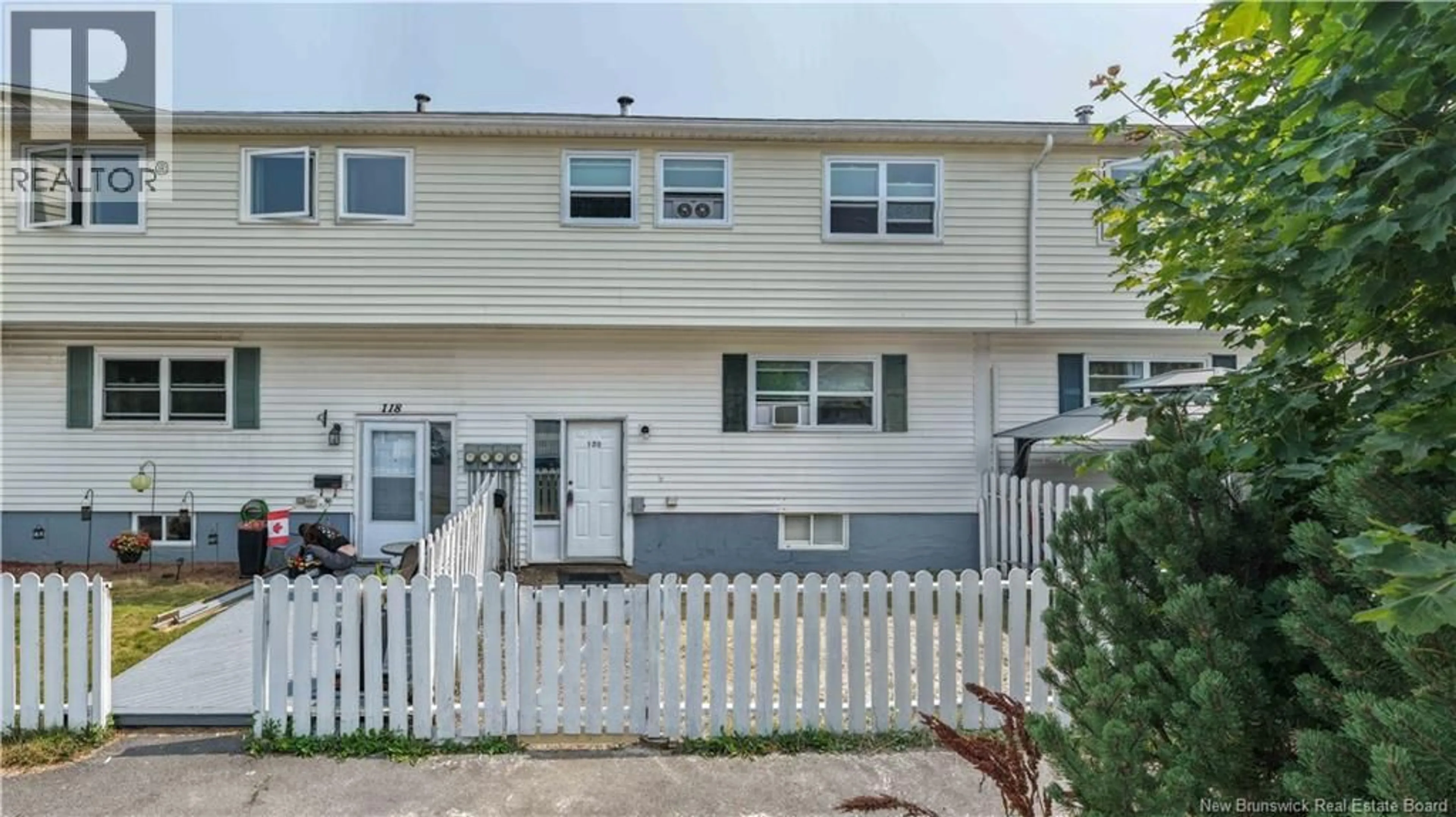 Home with vinyl exterior material, street for 120 TARTAN STREET, Saint John New Brunswick E2K2R7