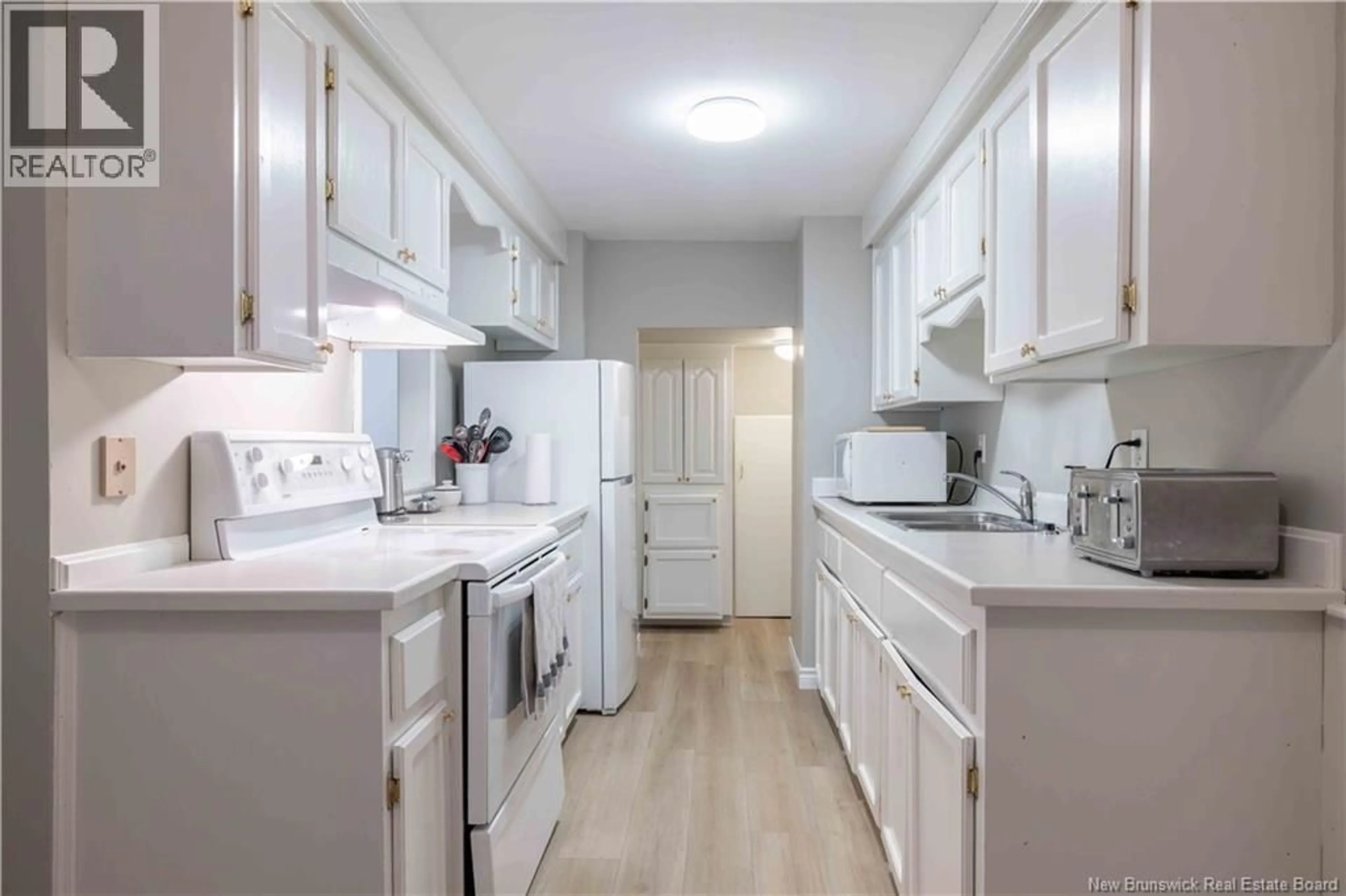 Standard kitchen, unknown for 120 TARTAN STREET, Saint John New Brunswick E2K2R7