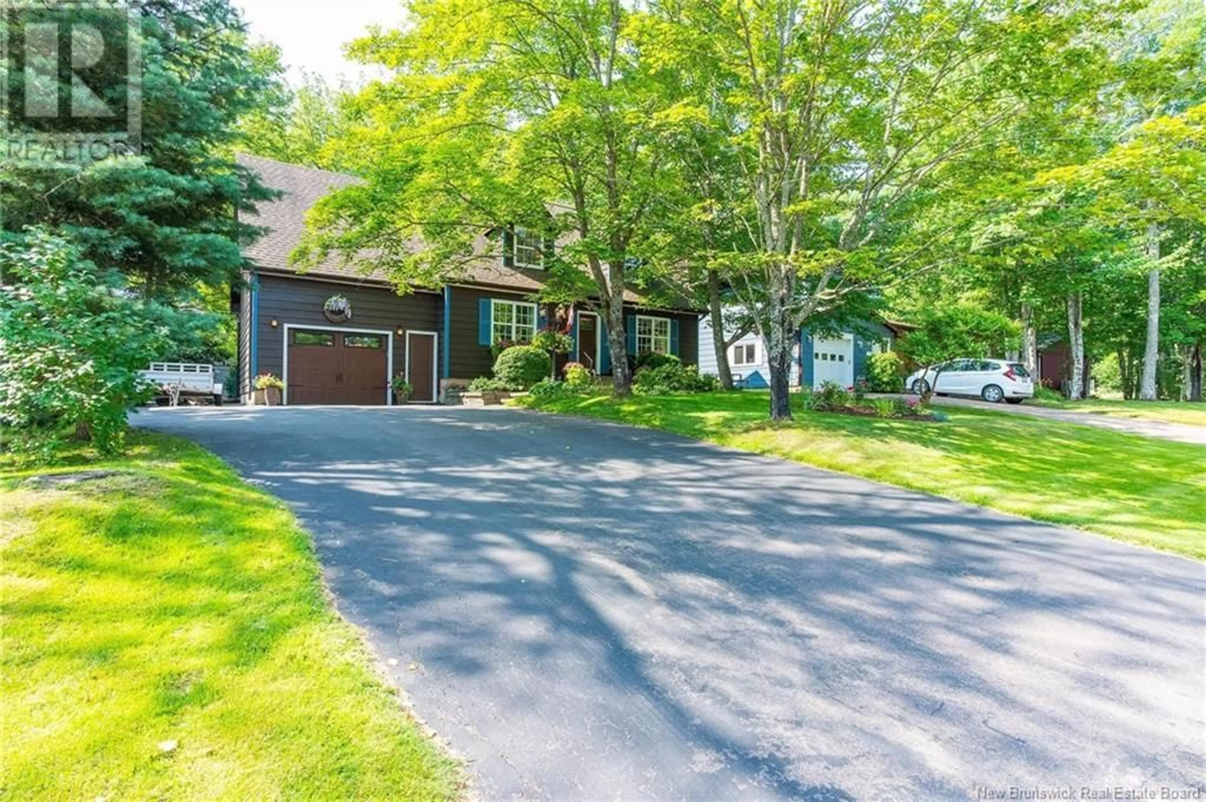 Unknown for 64 OAKMOOR TERRACE, Moncton New Brunswick E1G1T4