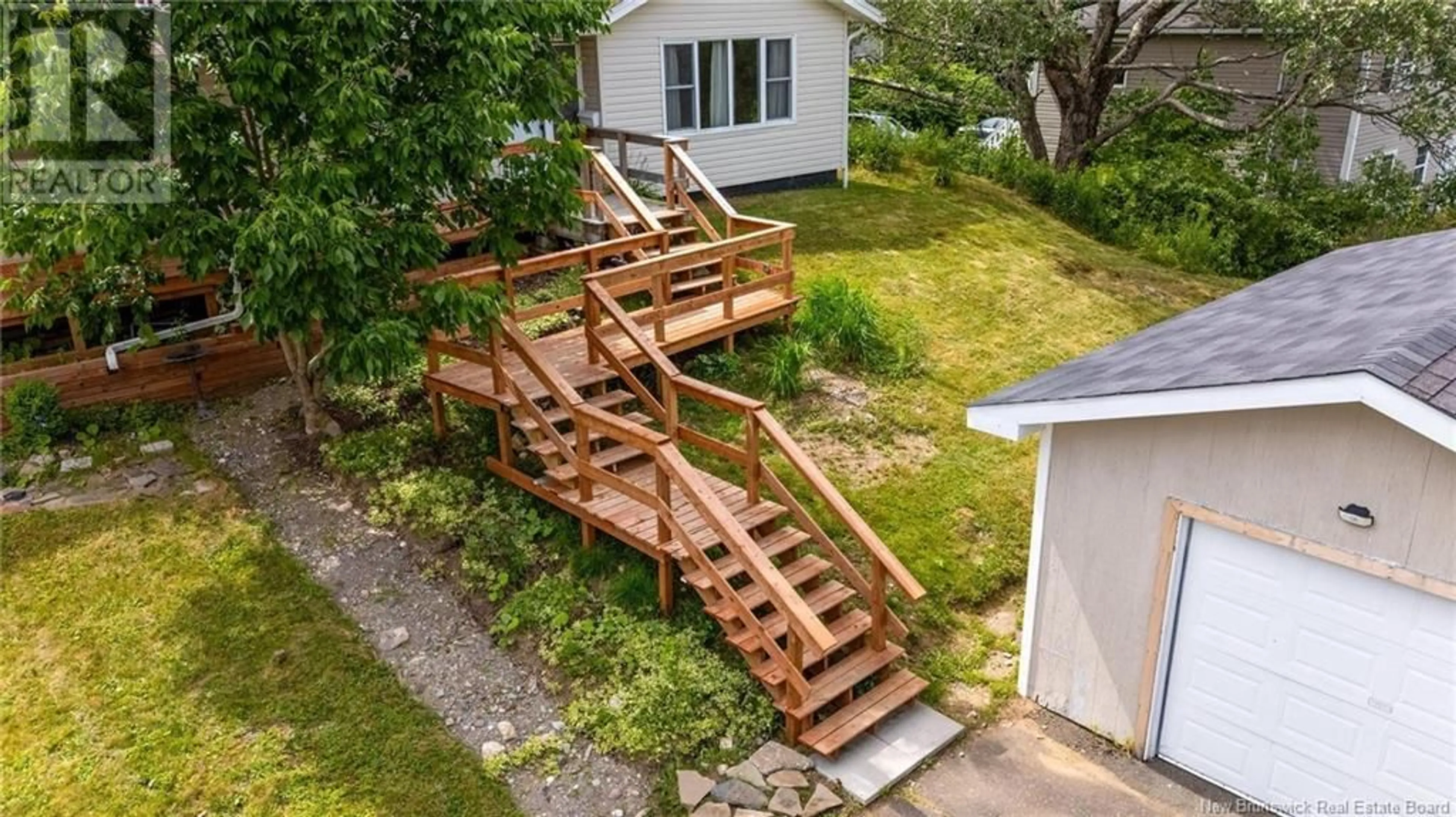Stairs for 77 CRANSTON AVENUE, Saint John New Brunswick E2K3M7