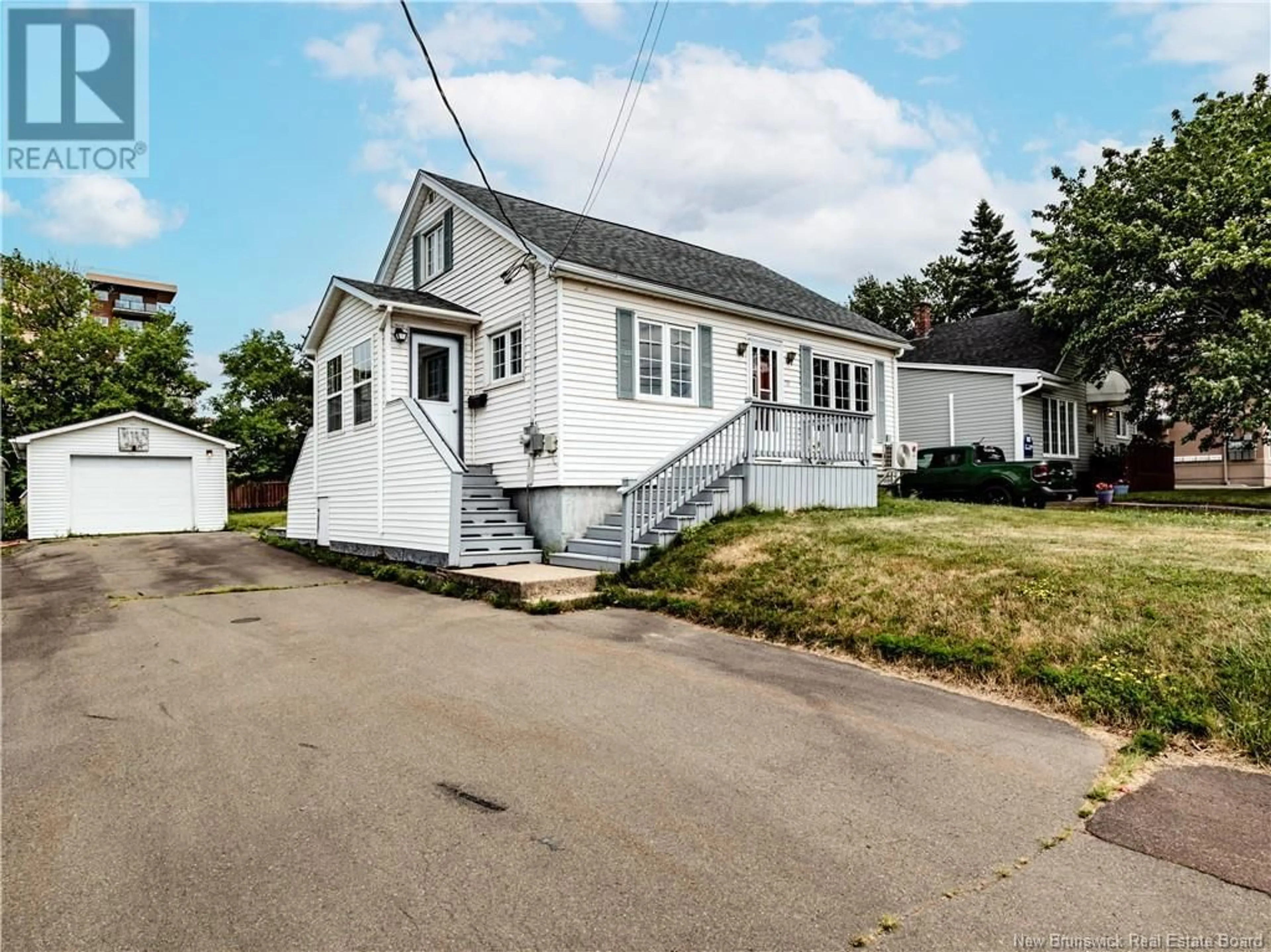 Unknown for 79 OLIVIER, Dieppe New Brunswick E1A1S3
