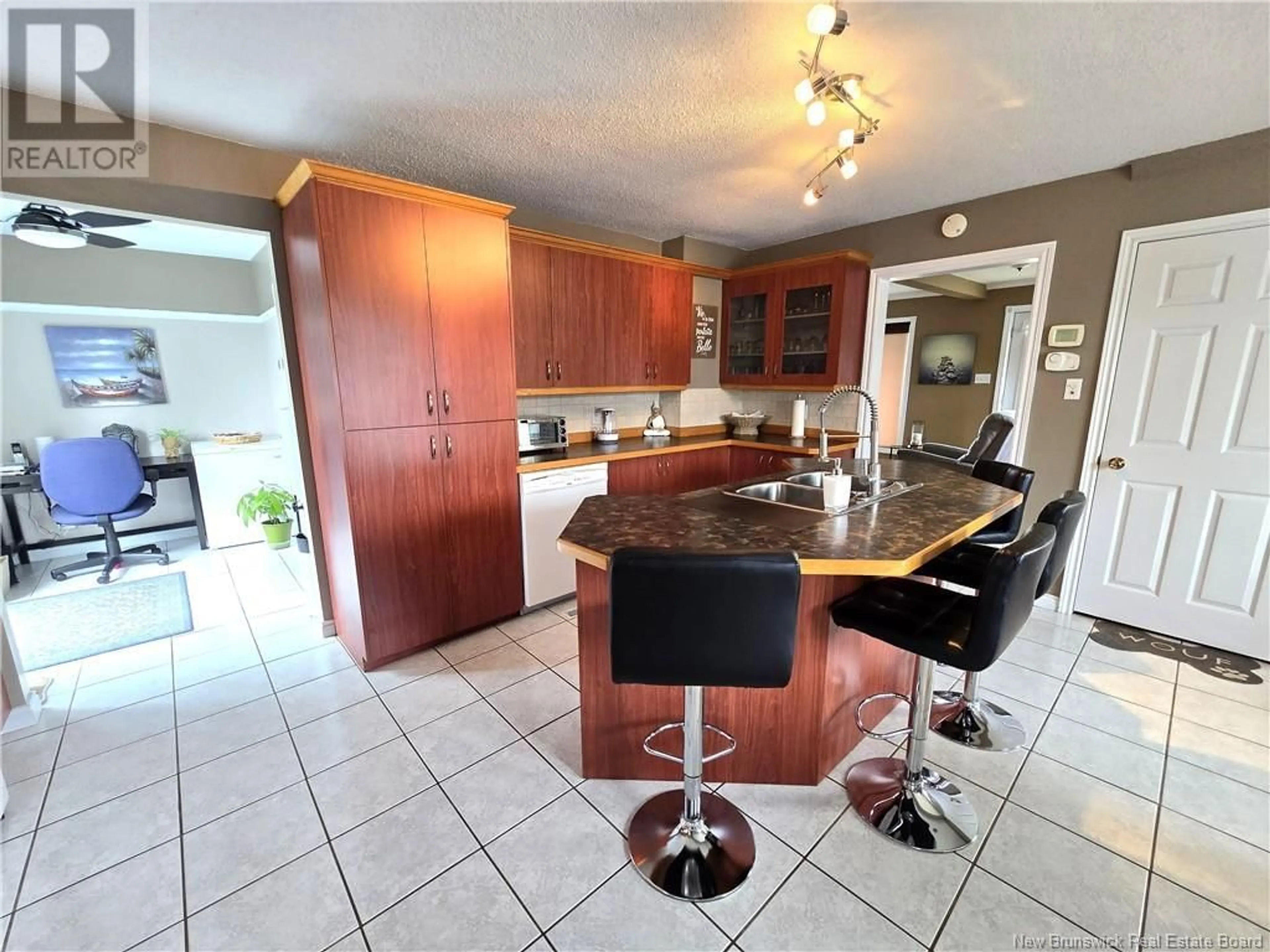 Open concept kitchen, unknown for 120 34E AVENUE, Edmundston New Brunswick E3V2T6