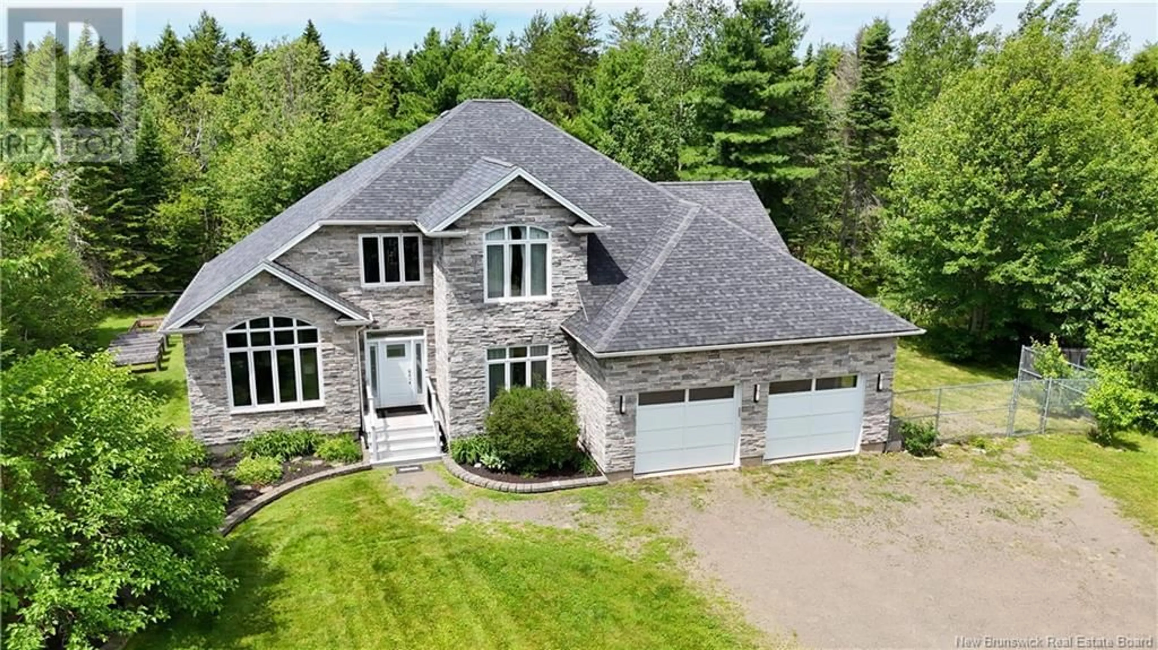 A pic from outside/outdoor area/front of a property/back of a property/a pic from drone, building for 5352 ROUTE 134, Cocagne New Brunswick E4R3P1