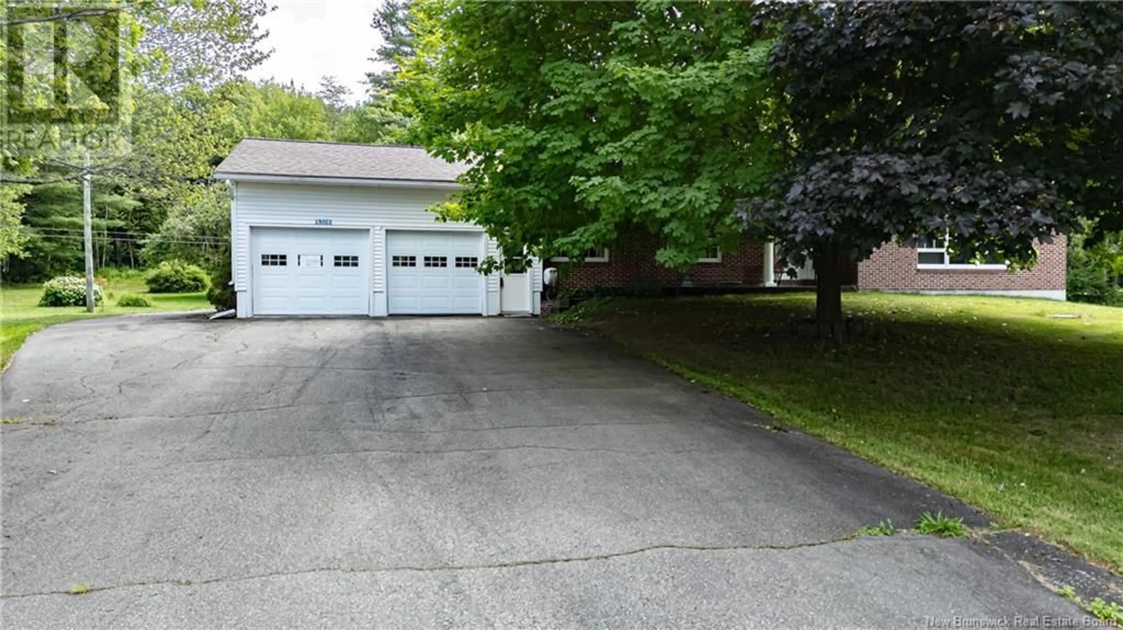 Indoor garage for 6328 ROUTE 8, Boiestown New Brunswick E6A1M1
