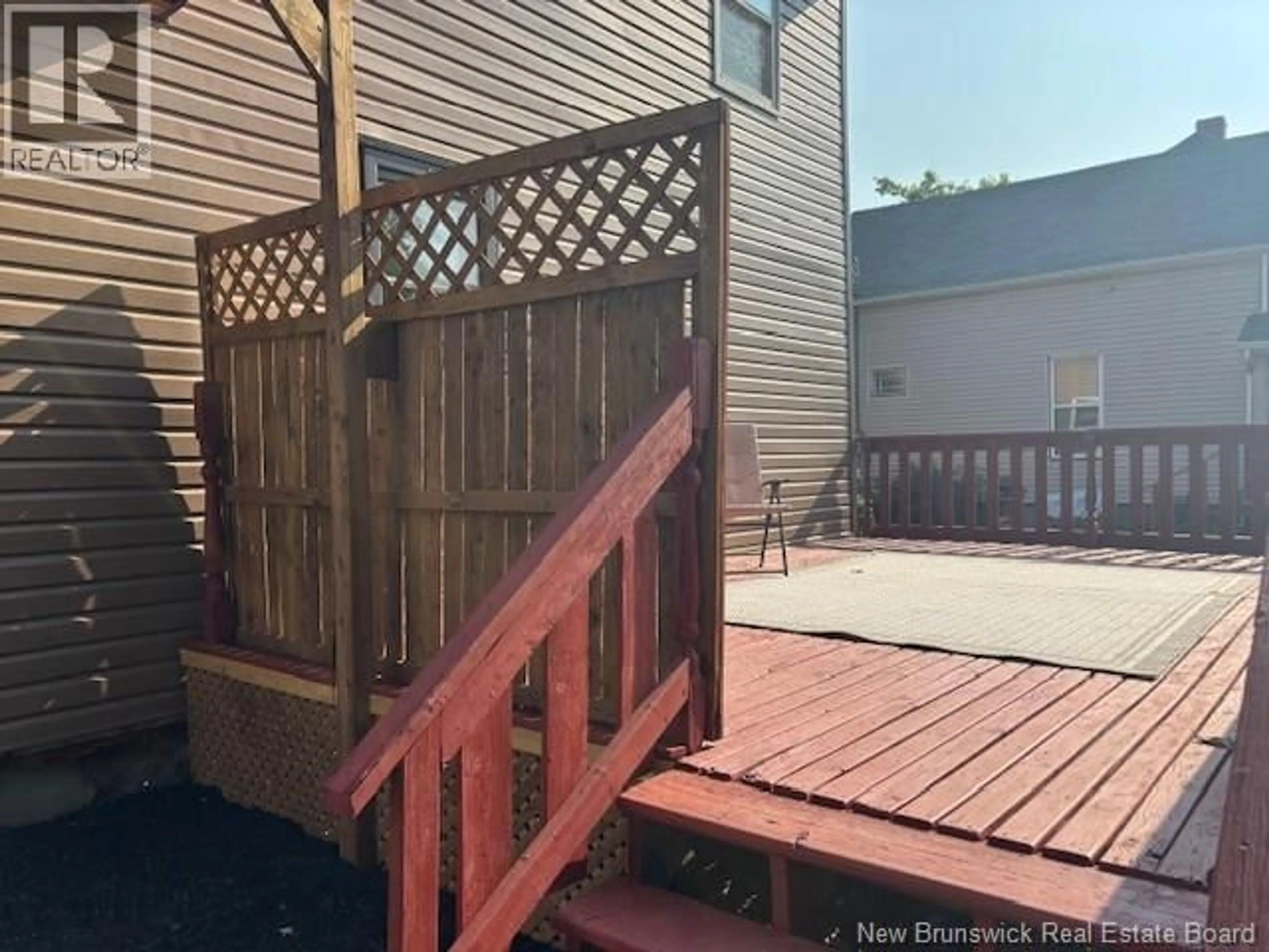 Patio, street for 437 MAIN STREET, Sussex New Brunswick E4E1S6