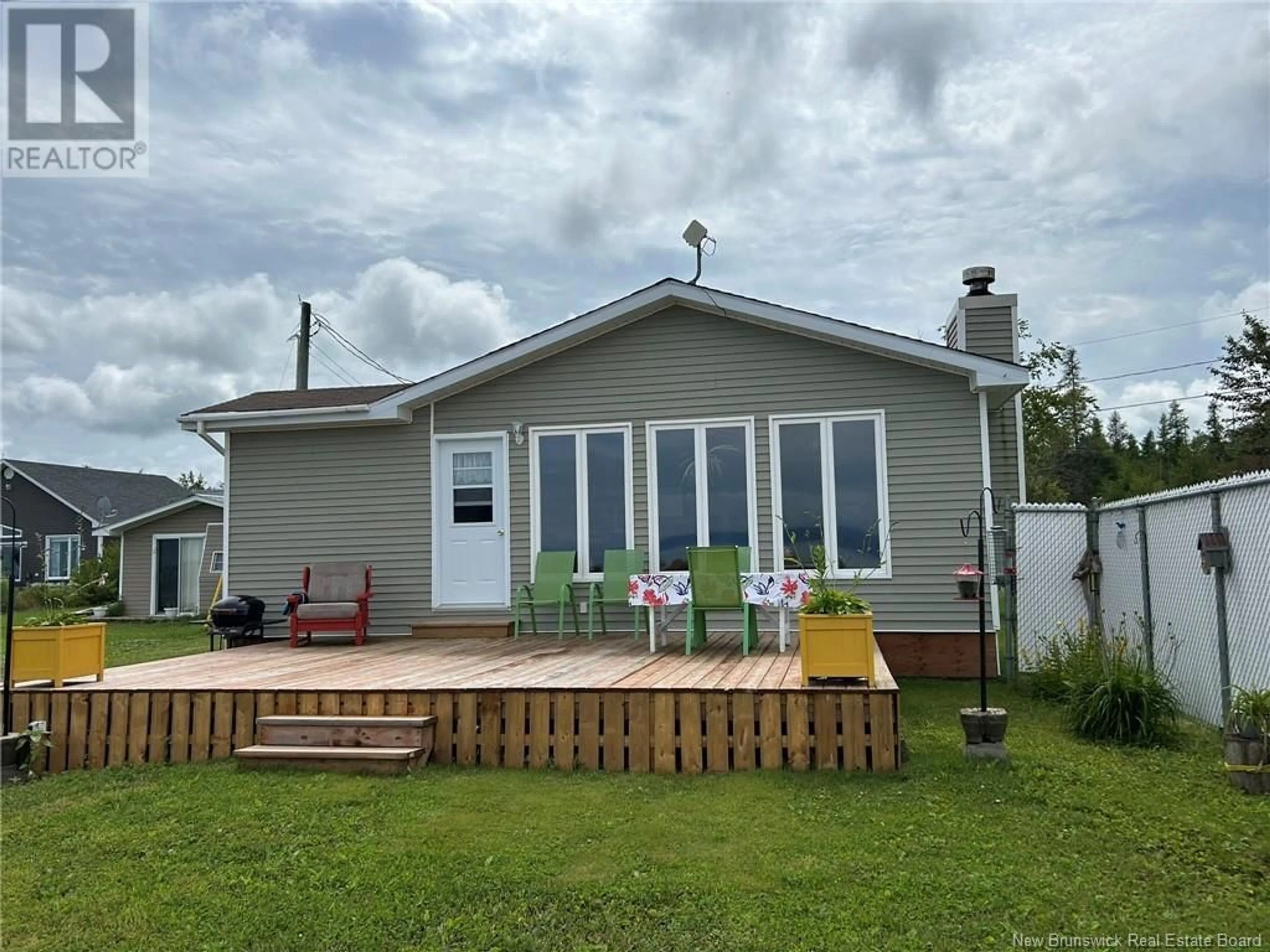 Home with vinyl exterior material, water/lake/river/ocean view for 70 LANE 89, Charlo New Brunswick E8E0B9