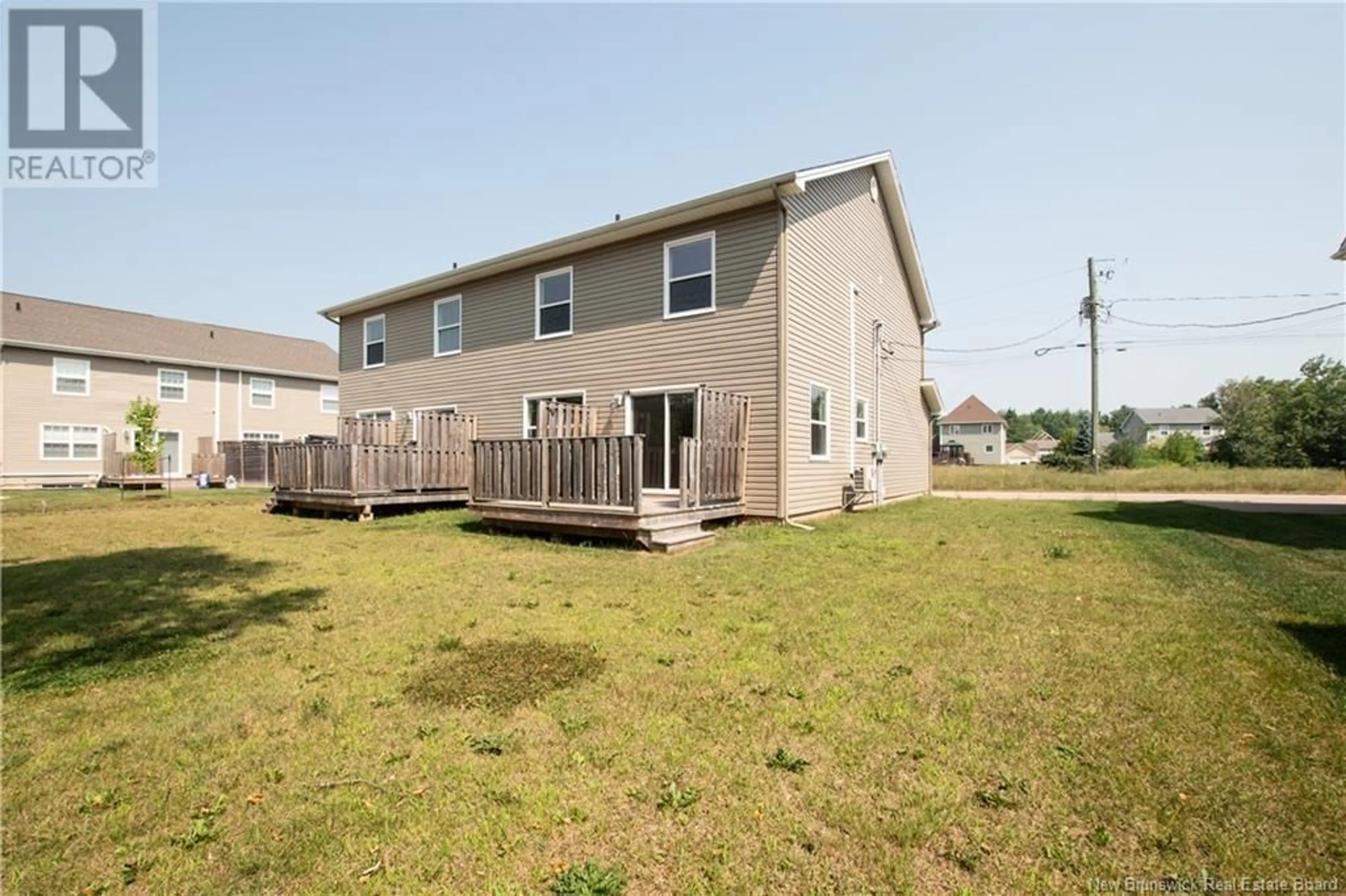 Patio, unknown for 192 DOLBEAU STREET, Dieppe New Brunswick E1A8Y4