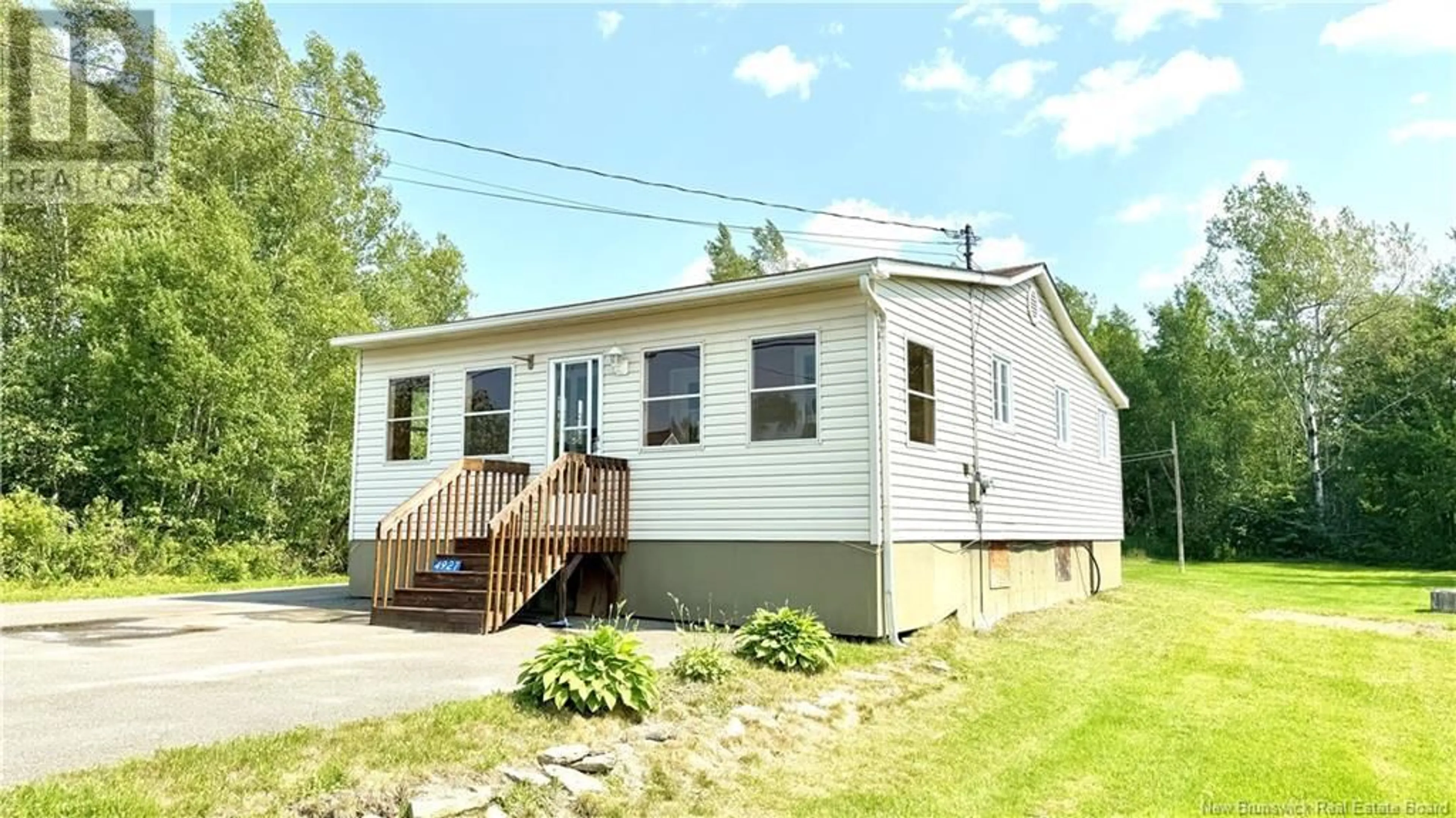 Home with vinyl exterior material, unknown for 4927 ROUTE 480 ROUTE, Acadieville New Brunswick E4Y2C5