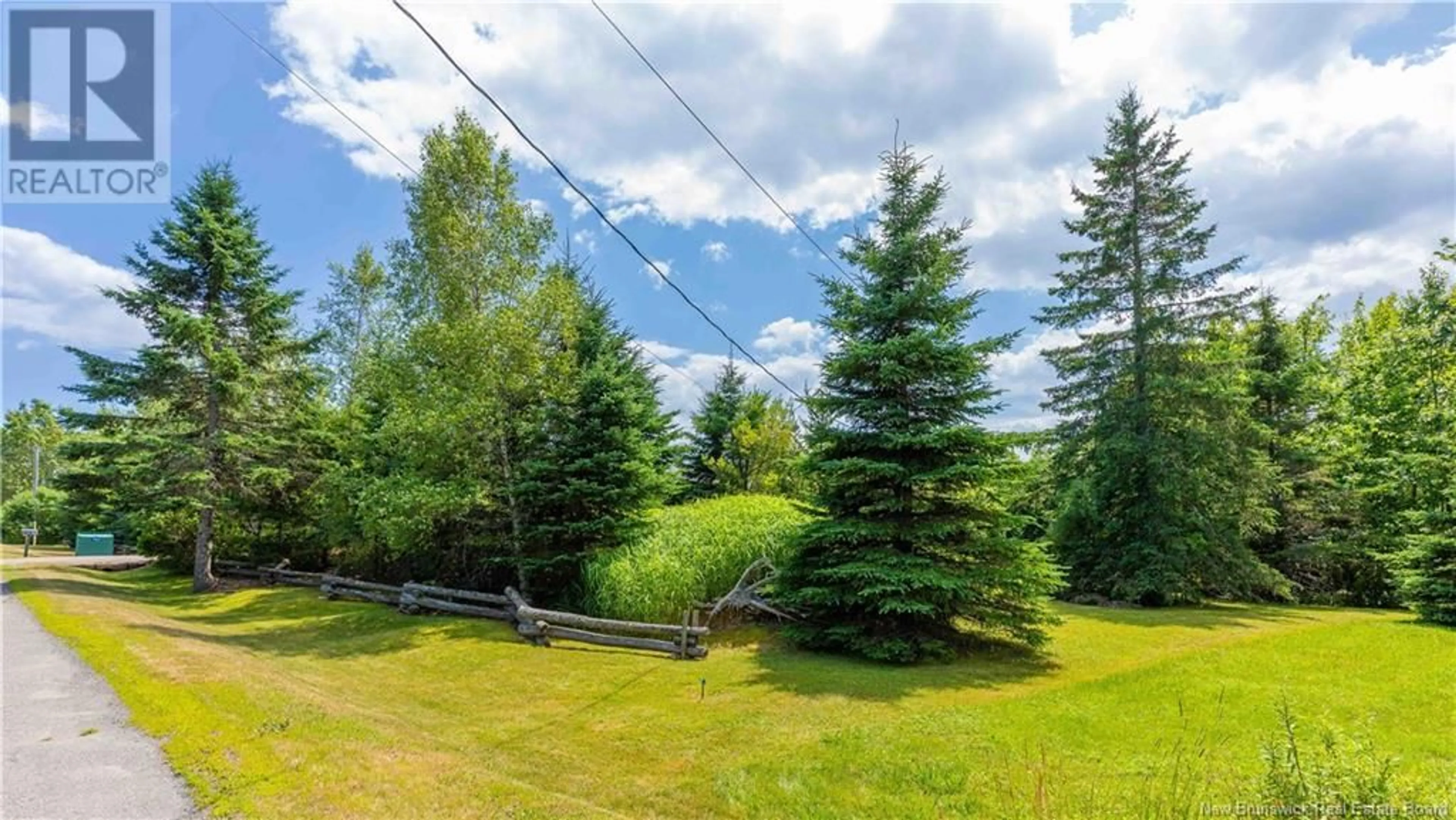 A pic from outside/outdoor area/front of a property/back of a property/a pic from drone, forest/trees view for 703 BAYVIEW DRIVE, Saint Andrews New Brunswick E5B2N2