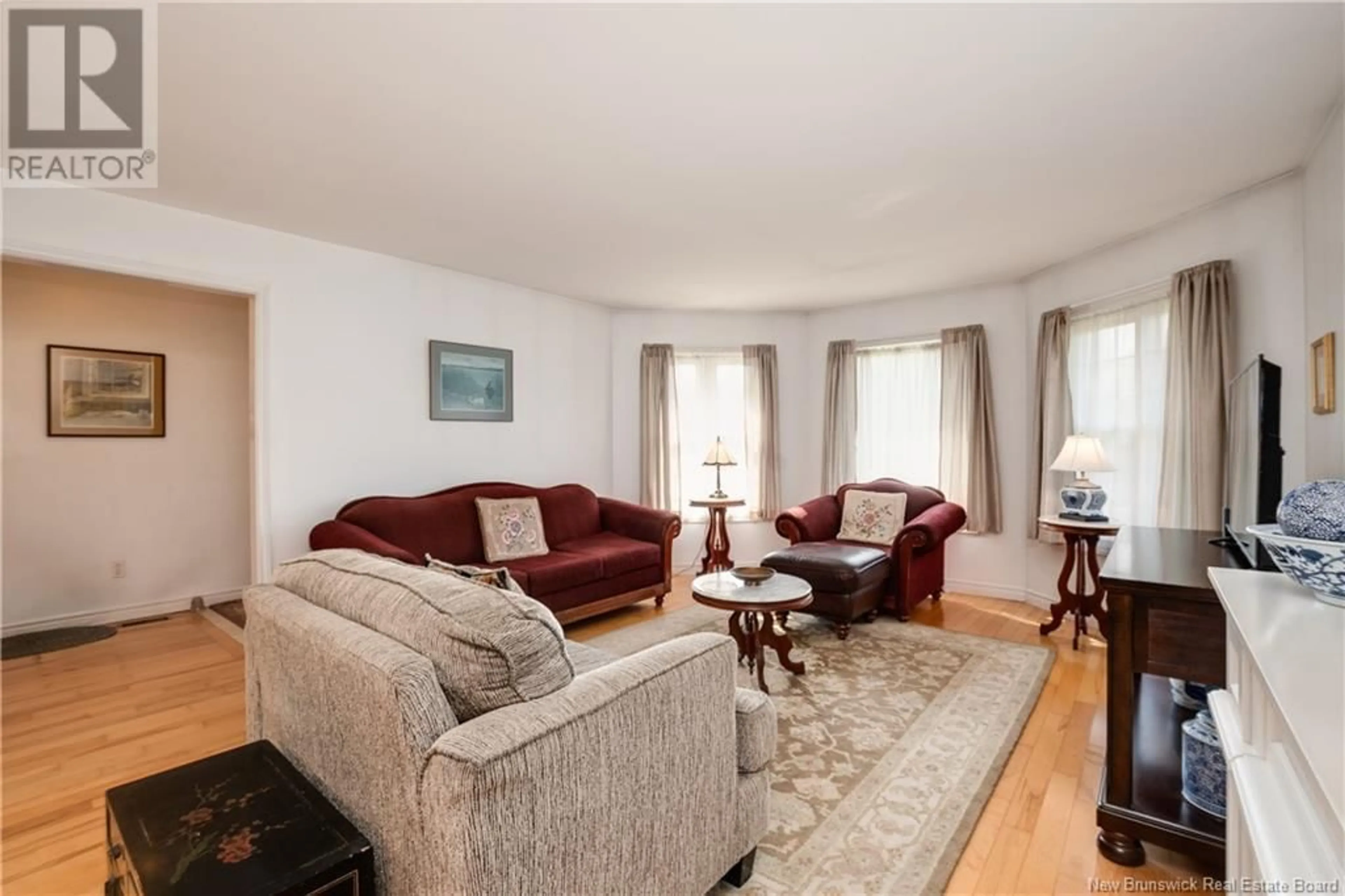 Living room with furniture, unknown for 6 TWILIGHT AVENUE, Salisbury New Brunswick E4J2S6