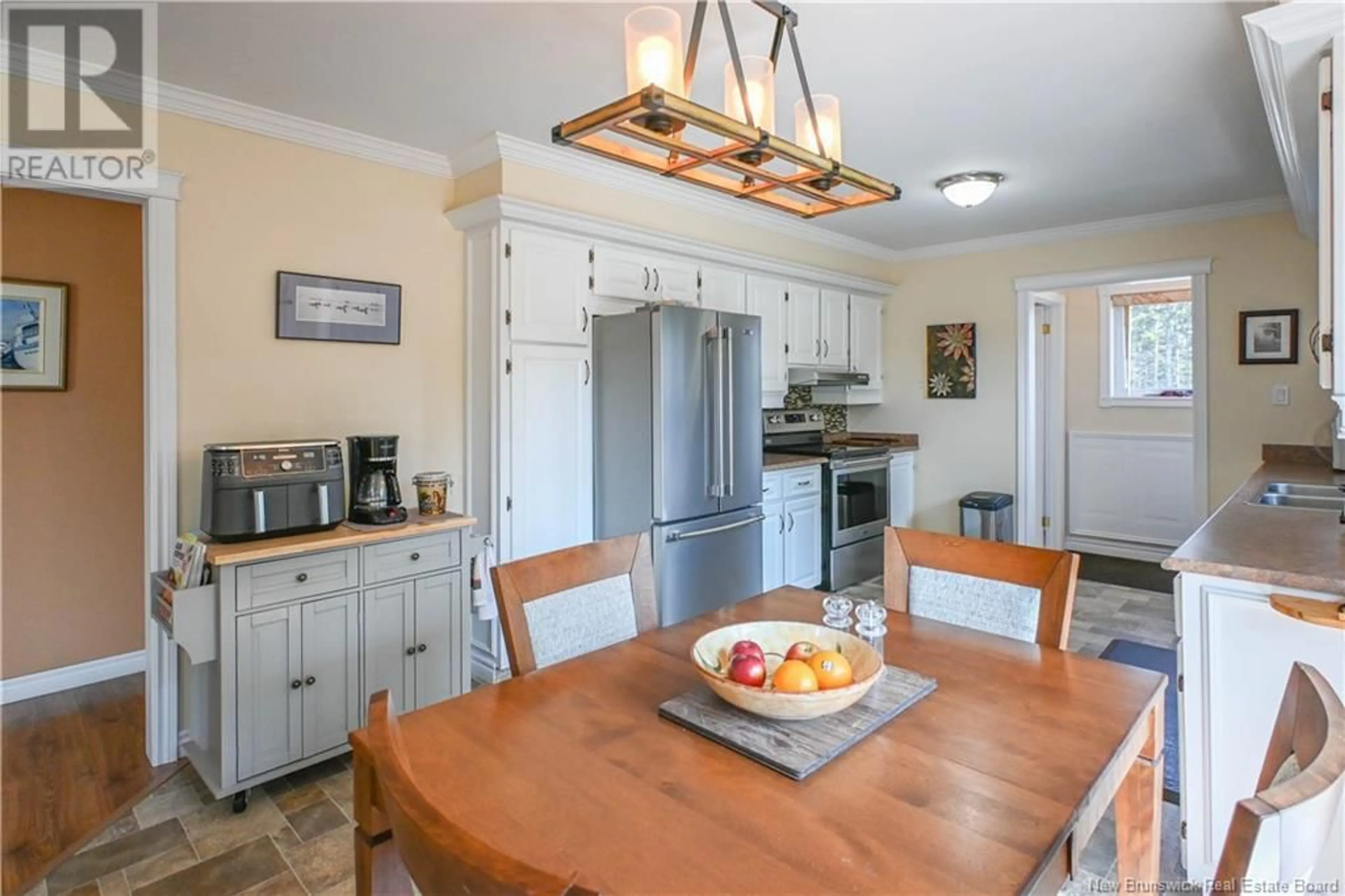 Open concept kitchen, ceramic/tile floor for 185 RUE DES TREMBLES STREET, Shippagan New Brunswick E8S1K7