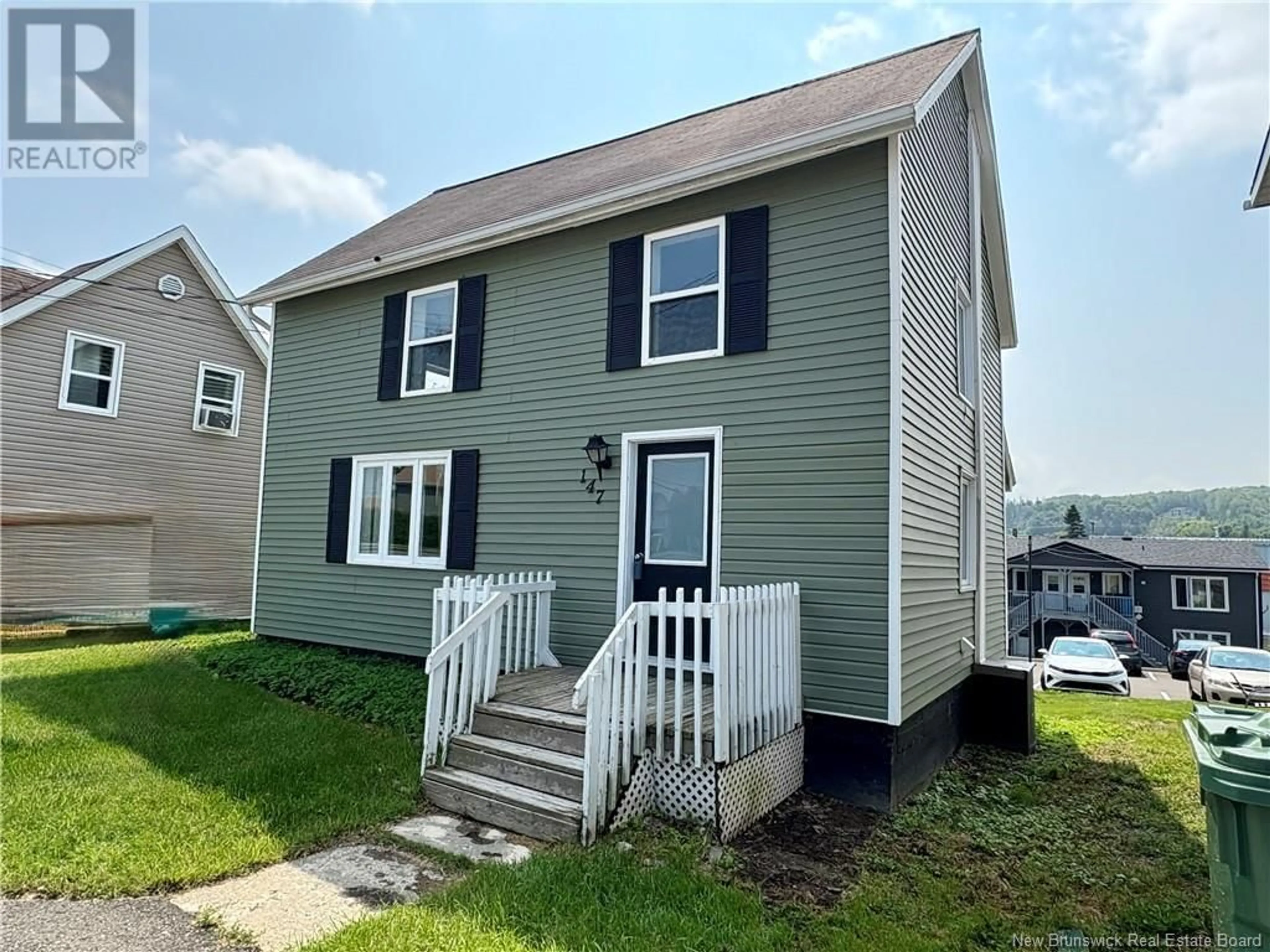 Home with vinyl exterior material, street for 147 PLEASANT STREET, Grand-Sault/Grand Falls New Brunswick E3Z2Y2
