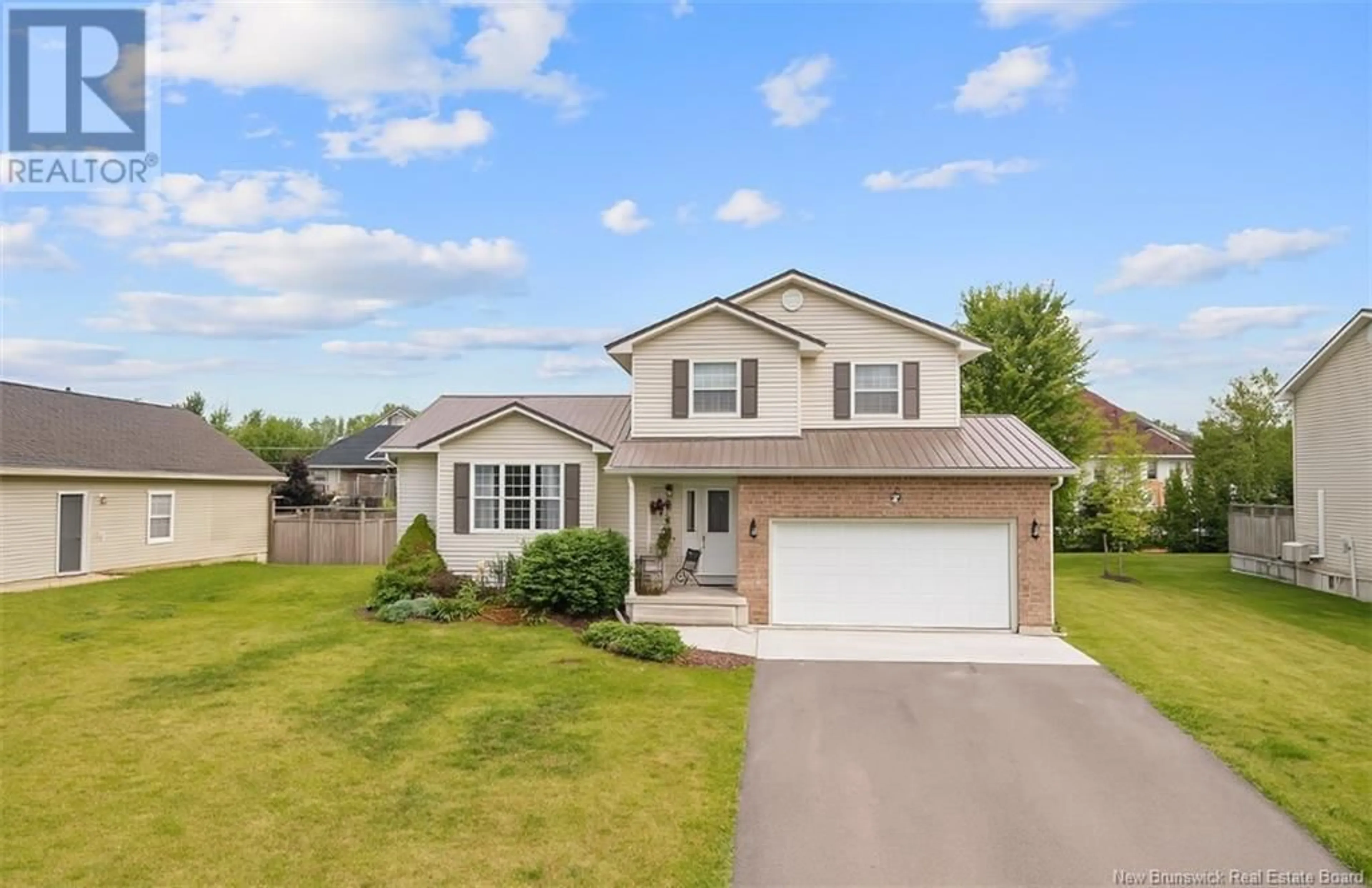 Home with vinyl exterior material, street for 30 ST. MARTINS ROAD, Riverview New Brunswick E1B5N8