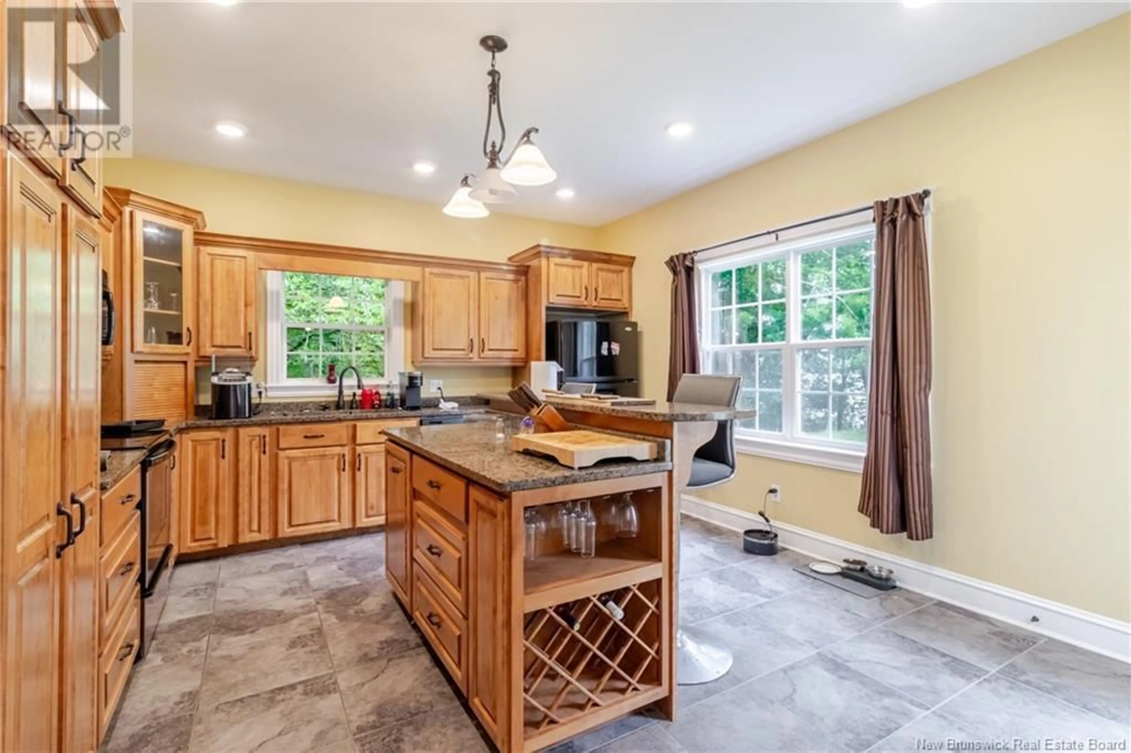 Open concept kitchen, ceramic/tile floor for 354 ROUTE 105, Maugerville New Brunswick E3A8G3