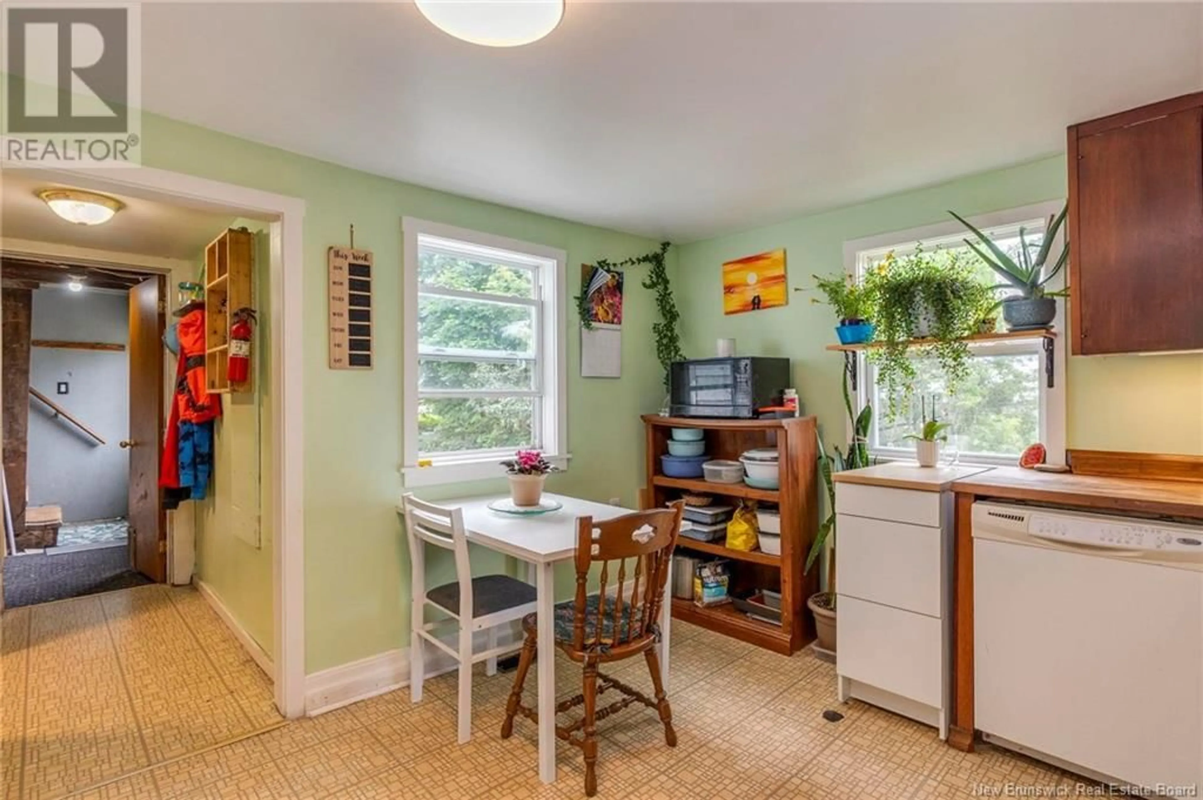 Dining room, unknown for 605-607 HARDING W, Saint John New Brunswick E2M3M2