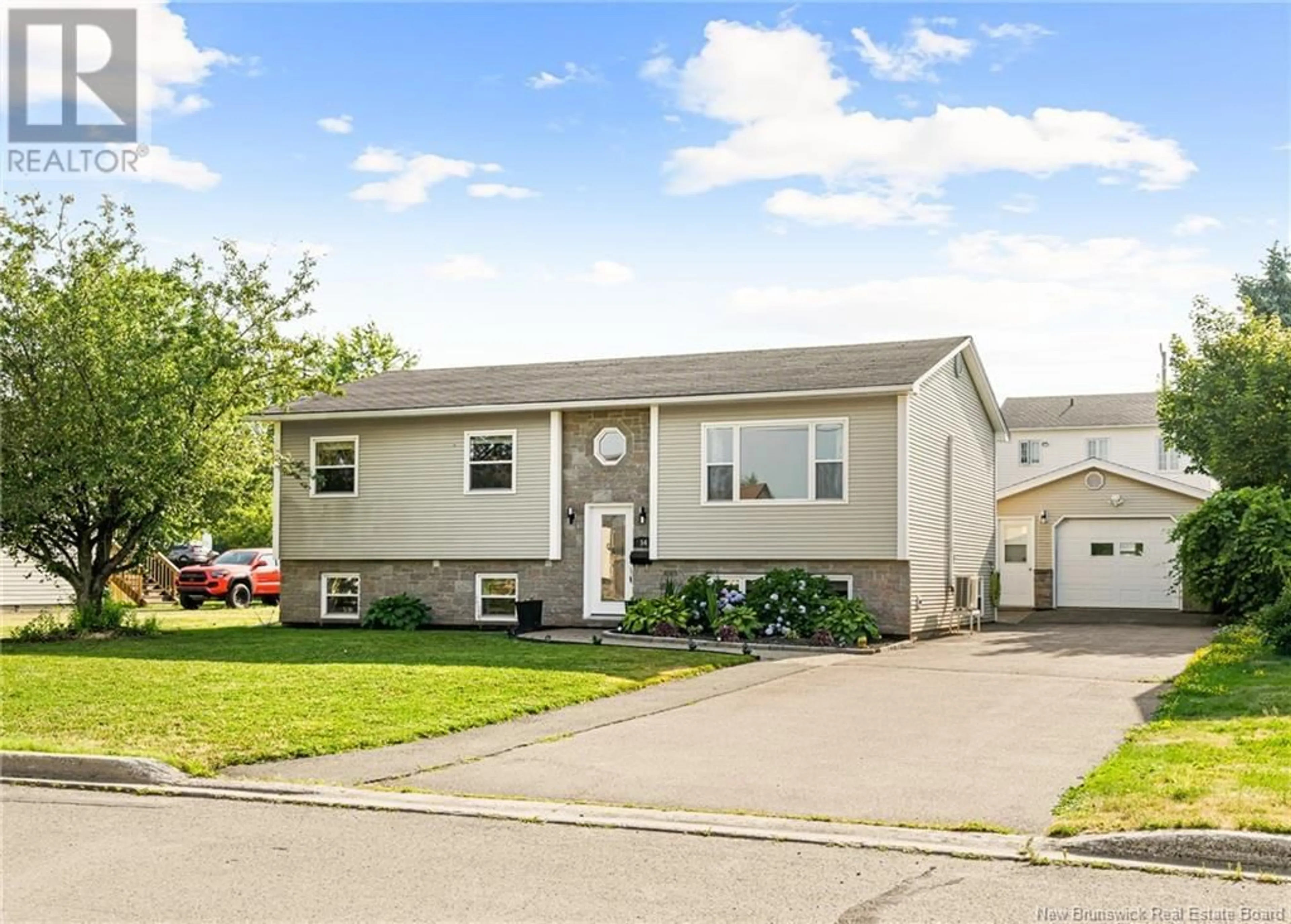 Home with vinyl exterior material, street for 54 CASTLE, Moncton New Brunswick E1A6M1