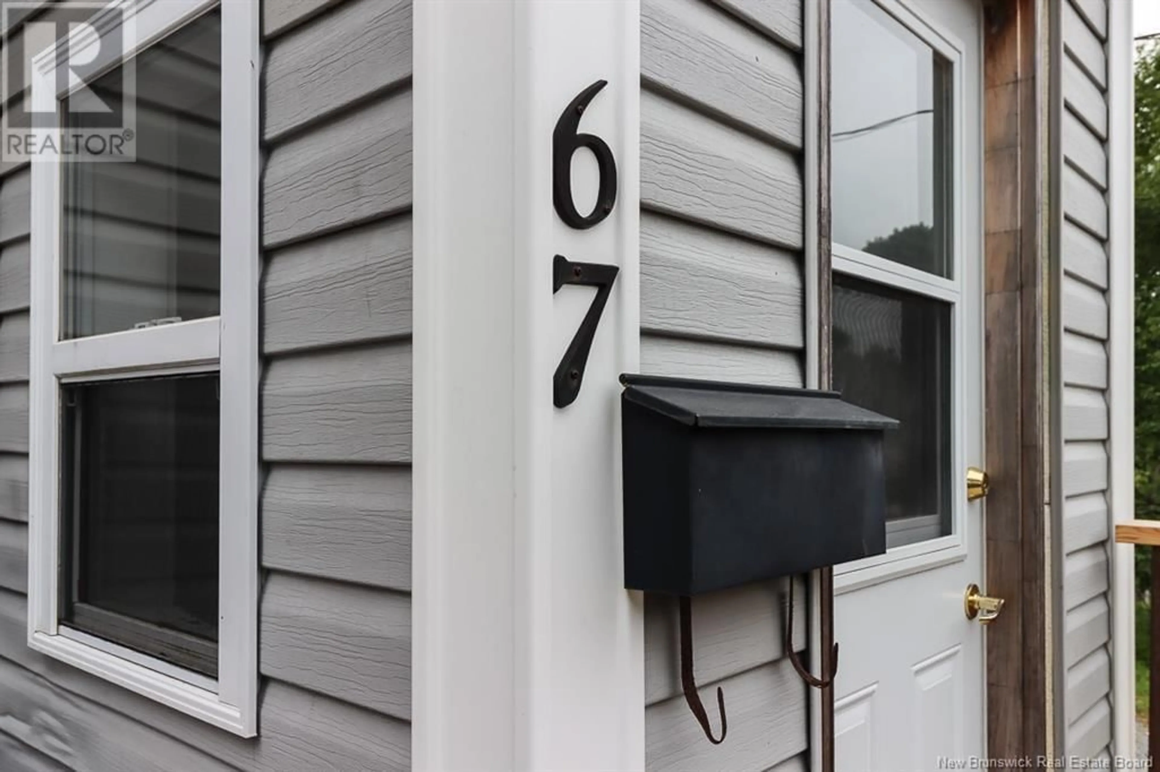 Home with vinyl exterior material, street for 67 GIFFORD STREET, Saint John New Brunswick E2M5K7