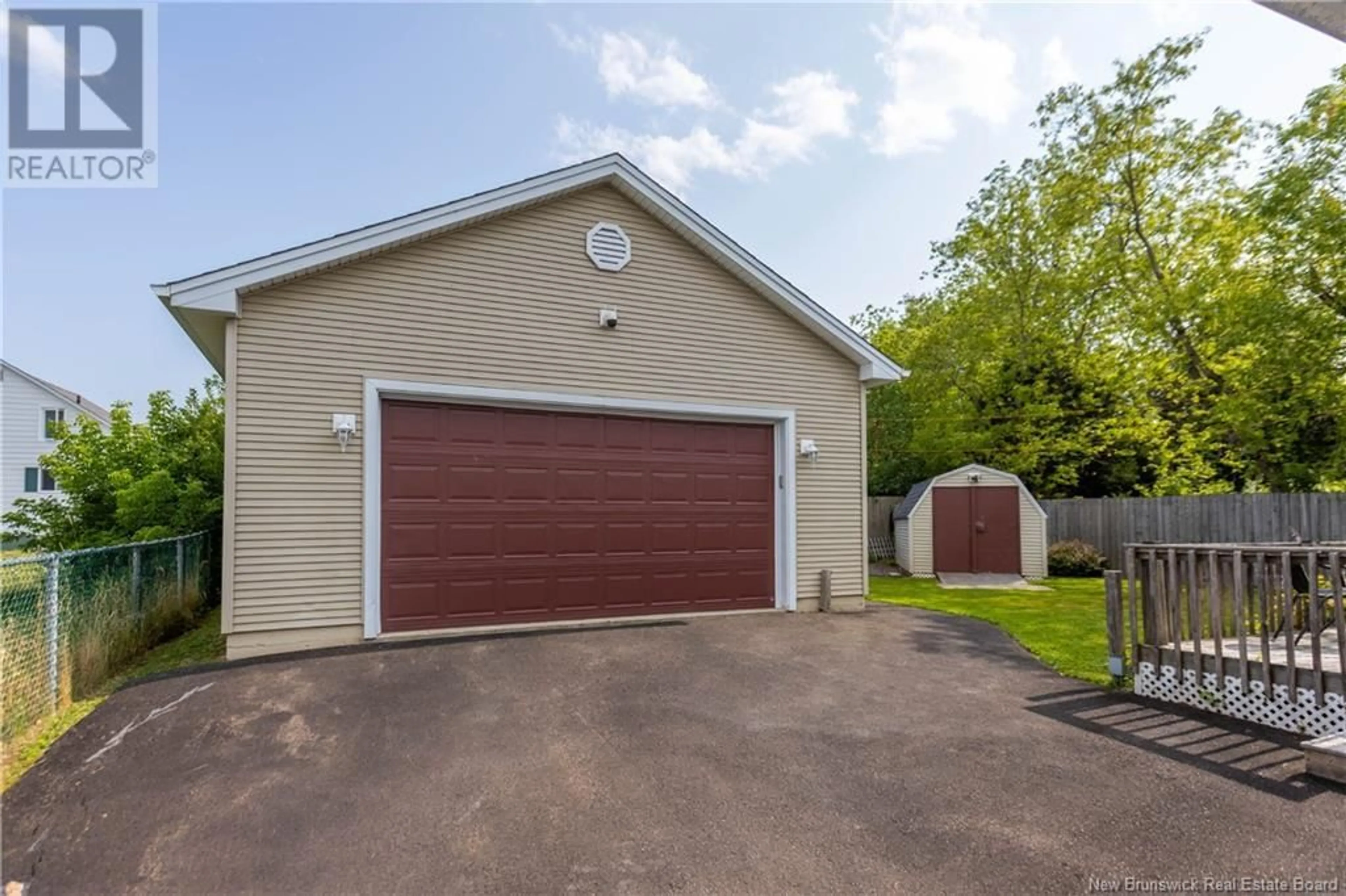 Indoor garage for 8 BLACK STREET, Moncton New Brunswick E1C4C3