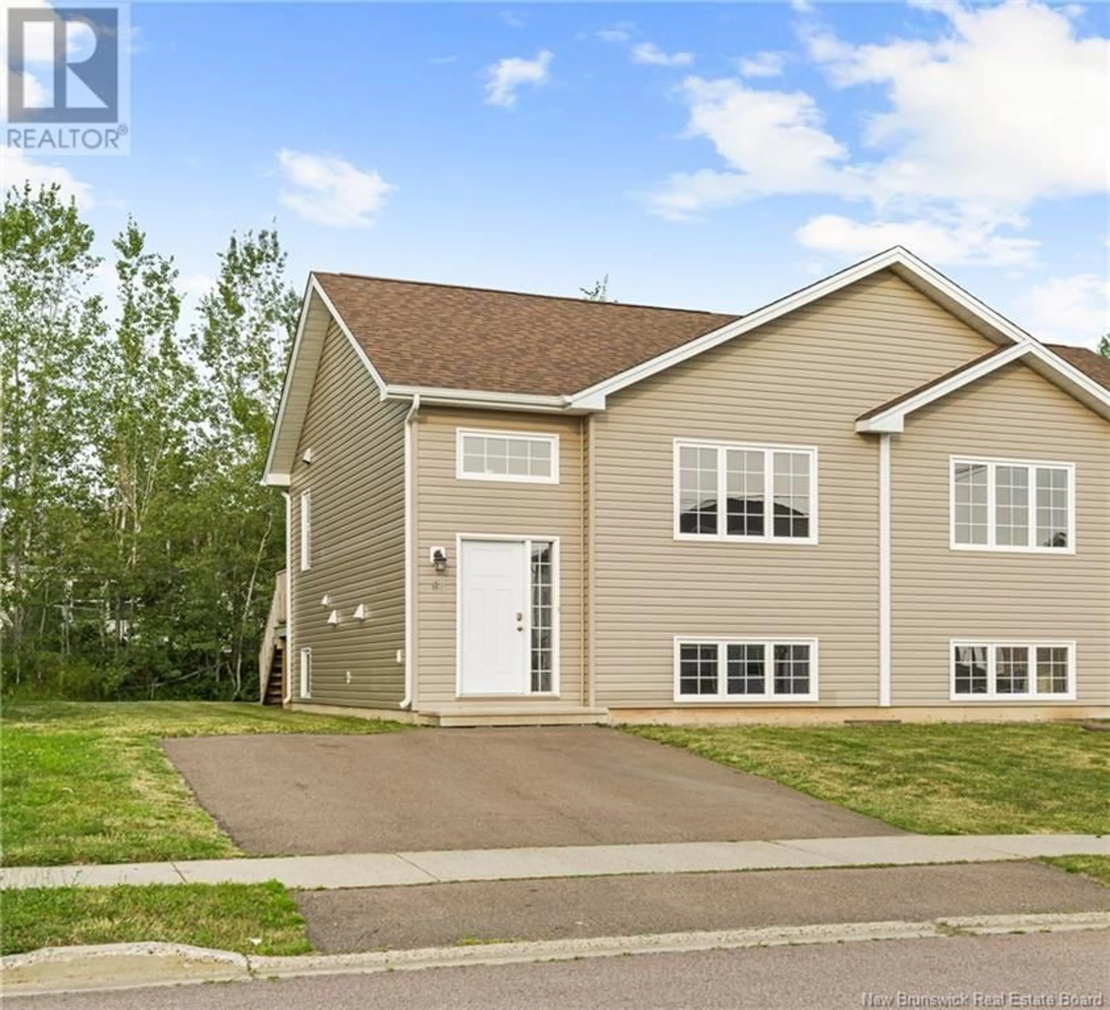 Home with vinyl exterior material, street for 68 LANCEFIELD CRESCENT, Moncton New Brunswick E1E0E6