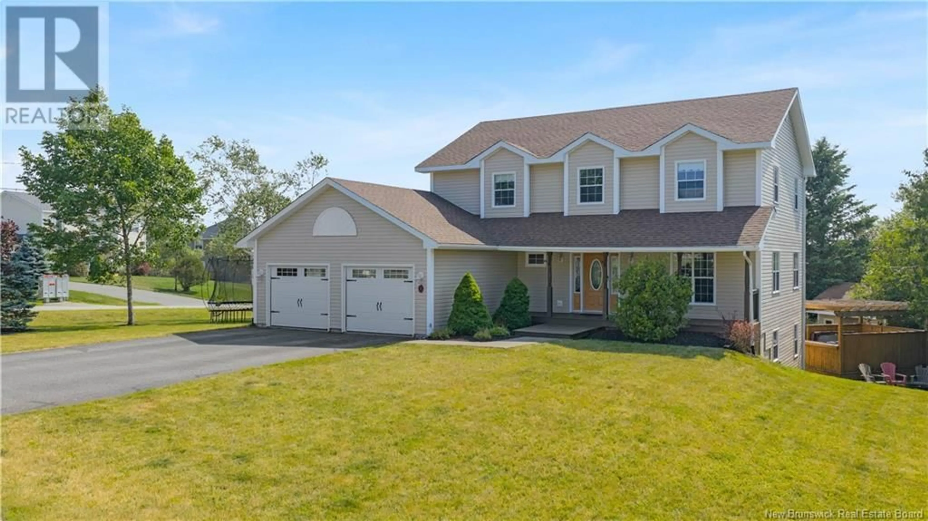 Home with vinyl exterior material, street for 1 JESTER COURT, Quispamsis New Brunswick E2E5Z9
