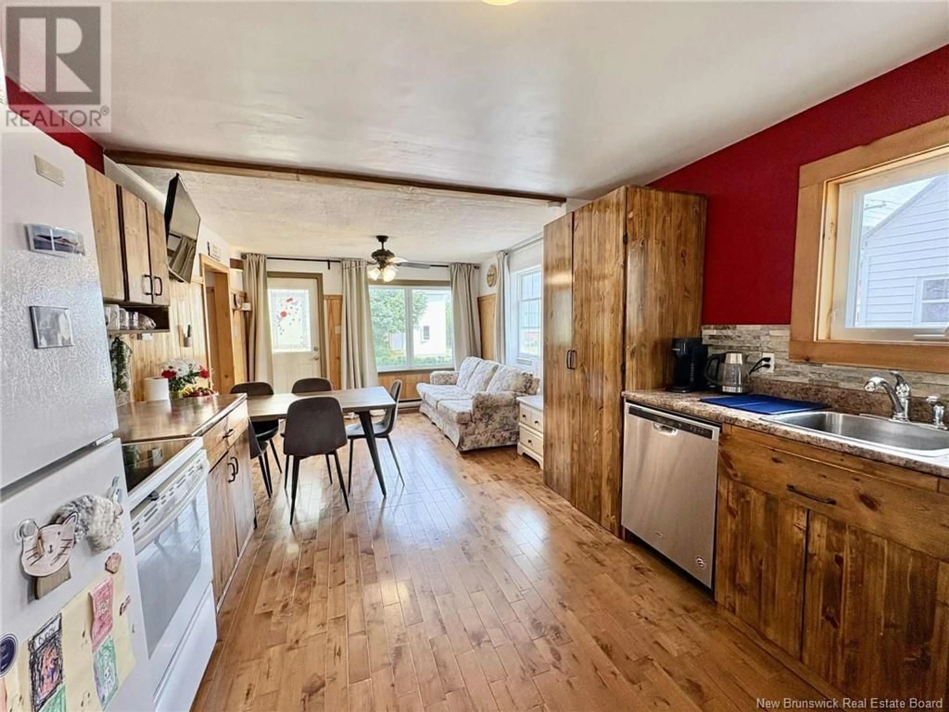 Open concept kitchen, wood/laminate floor for 462 HIGH STREET, Moncton New Brunswick E1C6E1