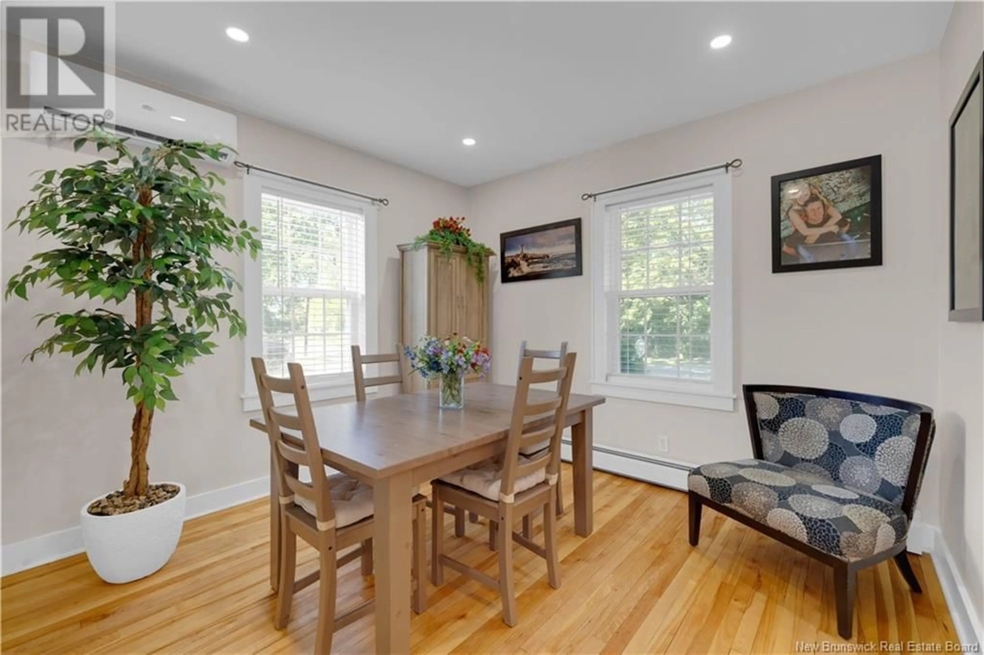 Dining room, wood/laminate floor for 45 DUKE STREET, St. Stephen New Brunswick E3L2H1