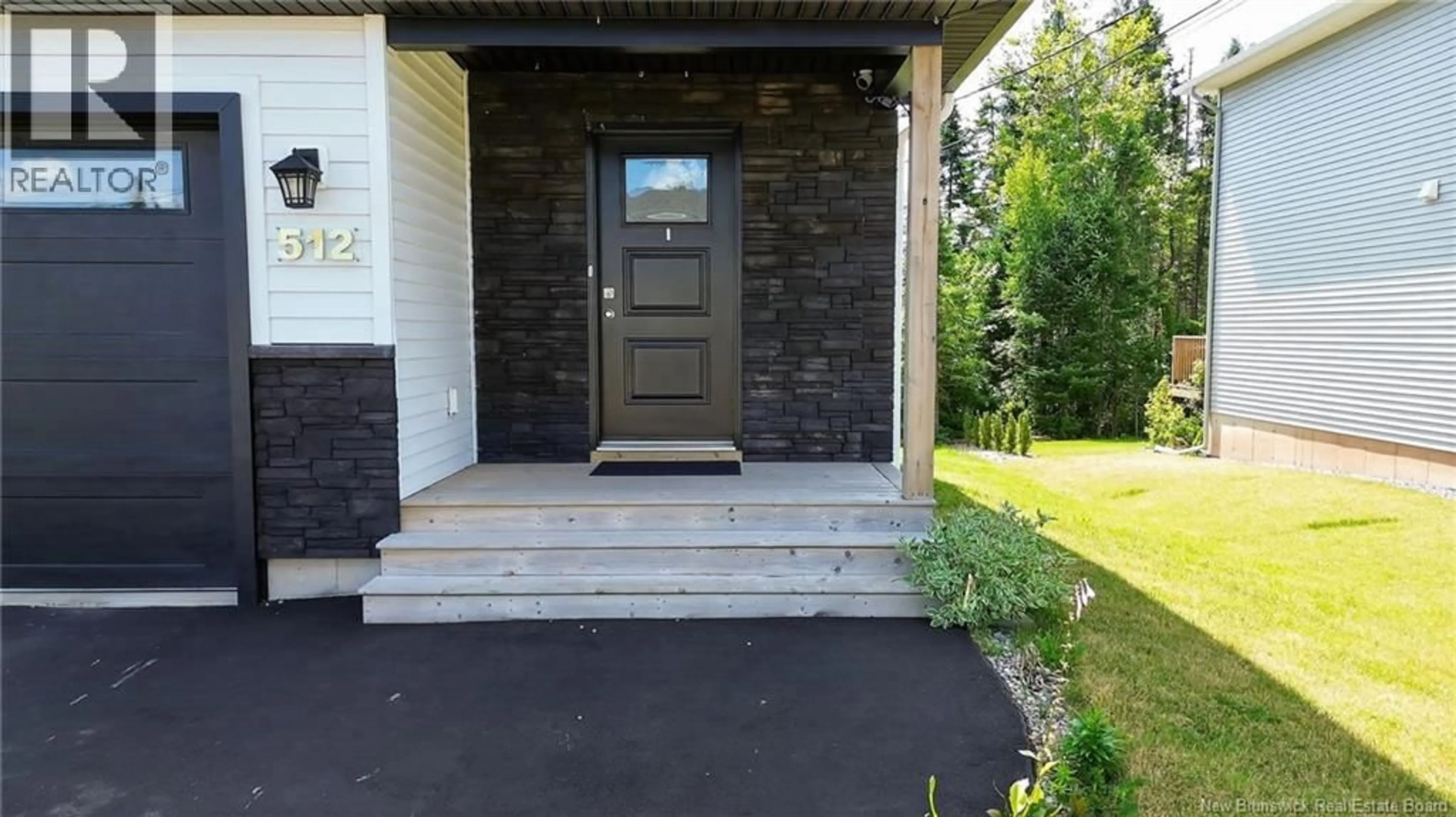 Unknown for 512 MAPLEHURST DRIVE, Moncton New Brunswick E1G6E2
