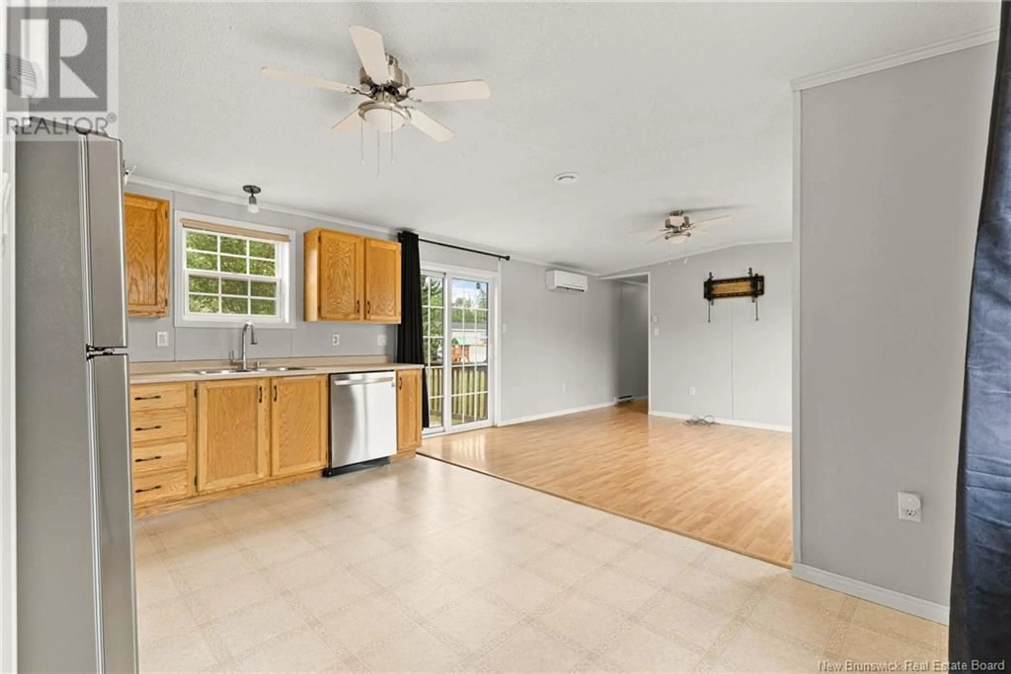 Open concept kitchen, unknown for 125 NEPISIGUIT, Dieppe New Brunswick E1A7N1