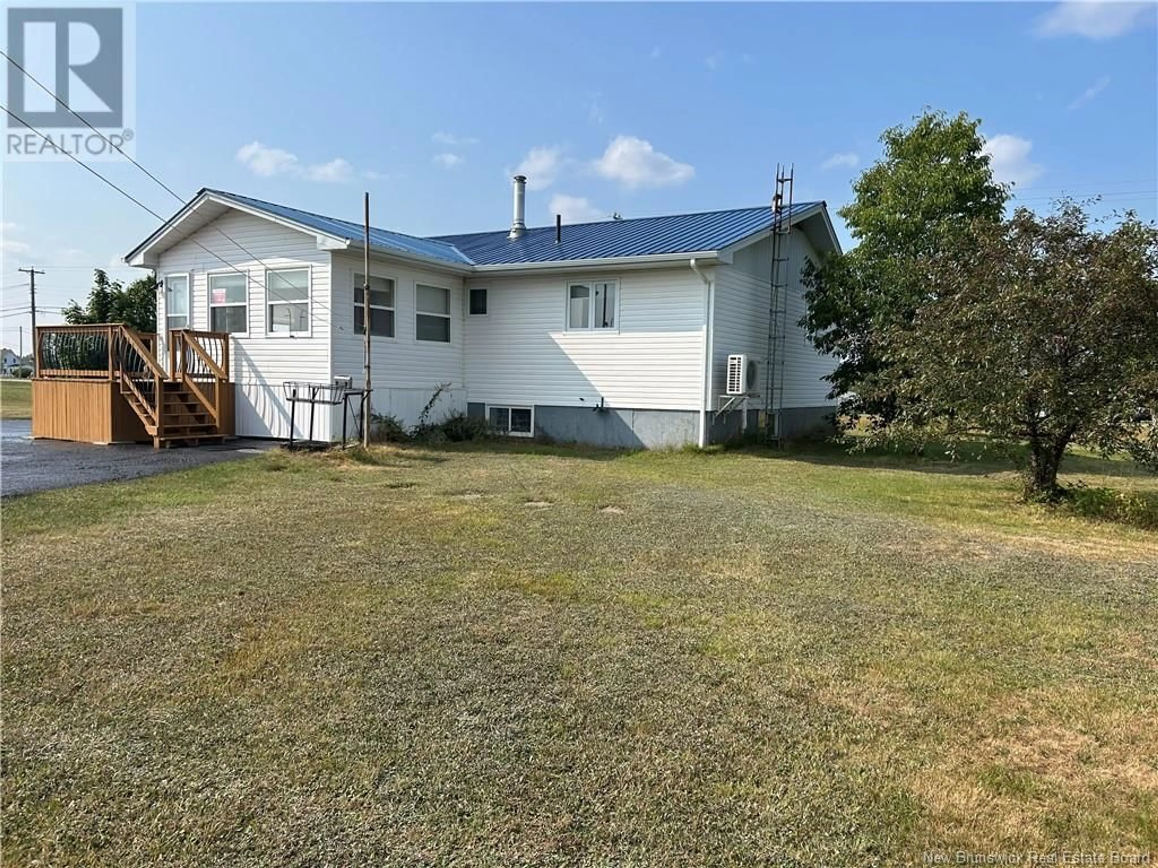 A pic from outside/outdoor area/front of a property/back of a property/a pic from drone, unknown for 654 ROUTE 355, Sainte-Rose New Brunswick E1X2W9