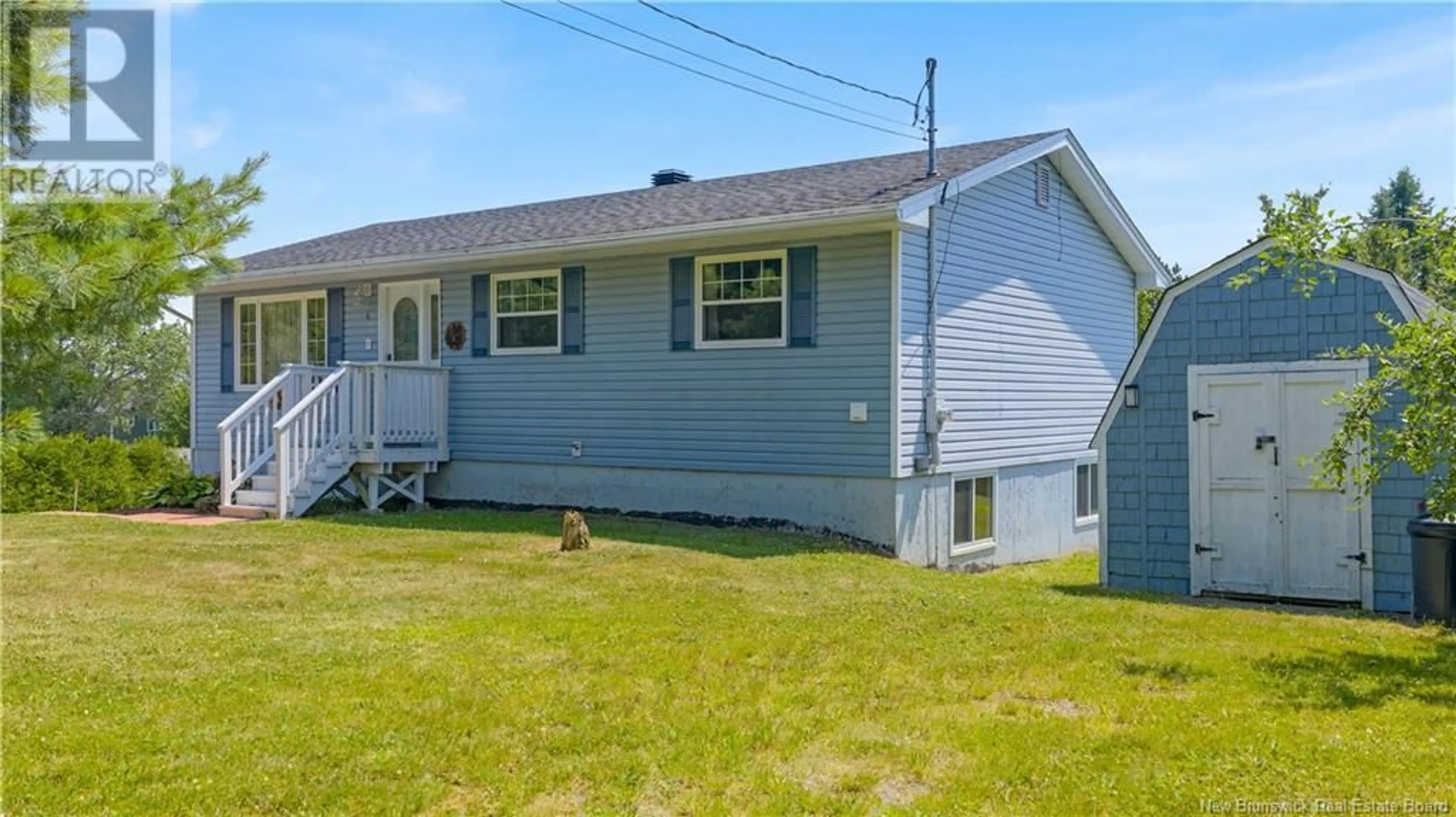 Home with vinyl exterior material, unknown for 6 OAKHILL DRIVE, Rowley New Brunswick E2S2H1